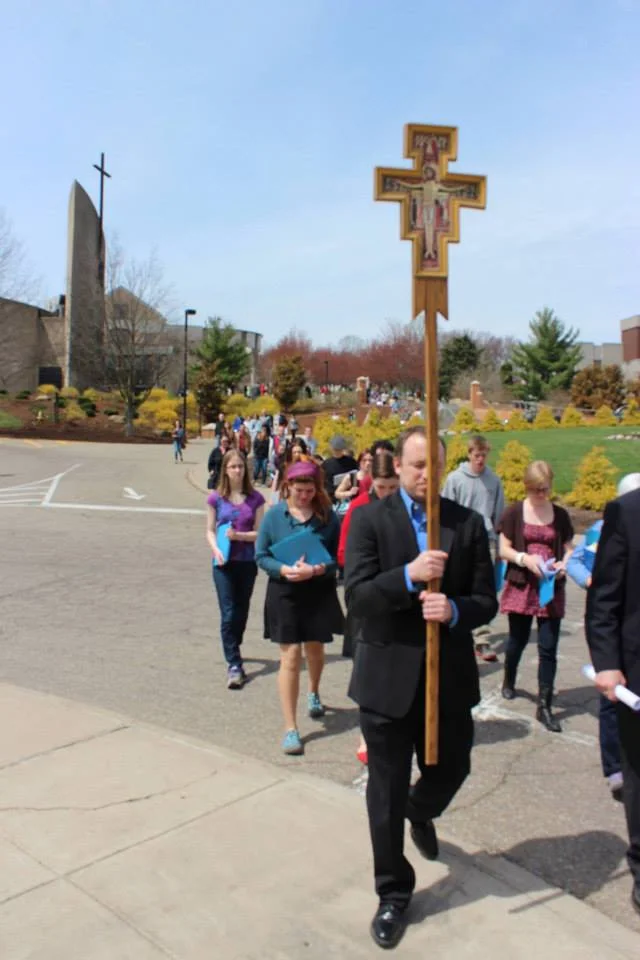 Since 2006, some friends and I have been organizing an annual Good Friday Way of the Cross in Steubenville. Our Via Crucis follows the same readings and prayers as the Way of the Cross over the Brooklyn Bridge , as well as all the other Good Friday commemorations organized by members of Communion and Liberation, around the world. READ MORE…