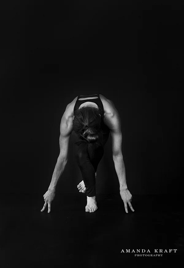 ashley_yoga_0100_web.jpg