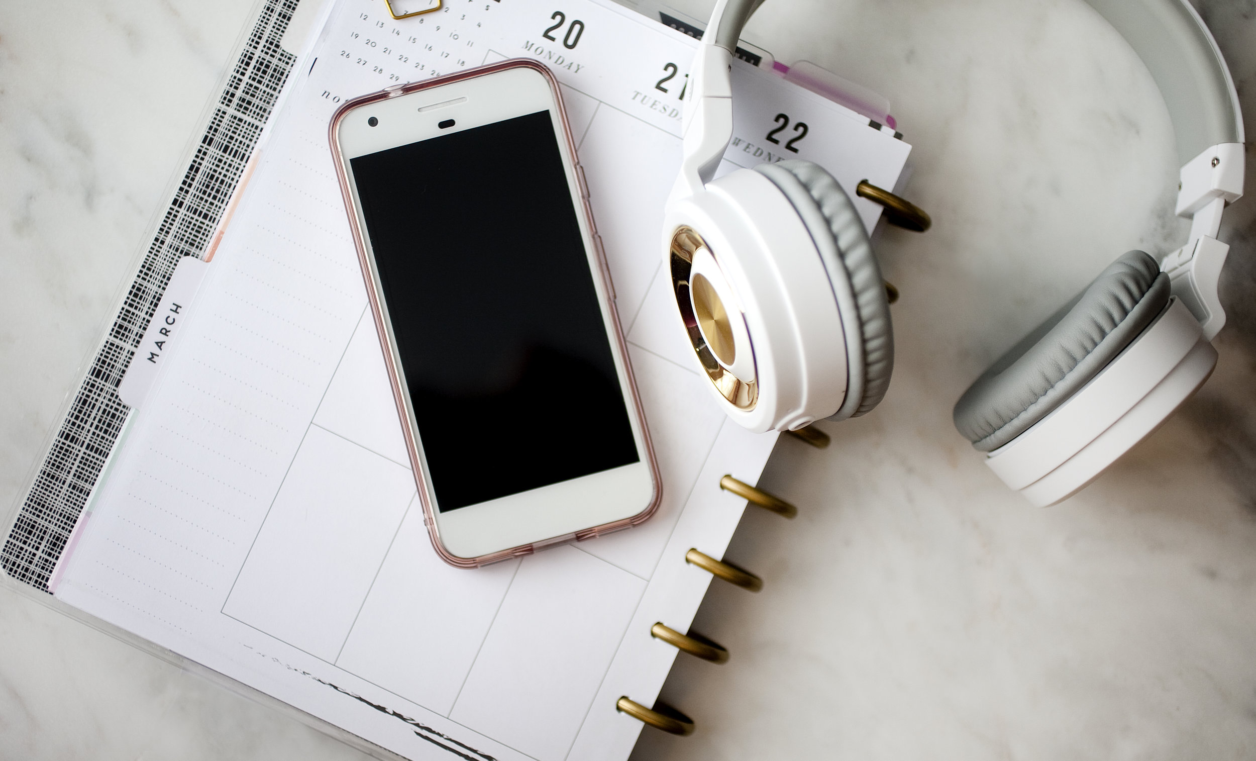 akp_headphones_planner.jpg