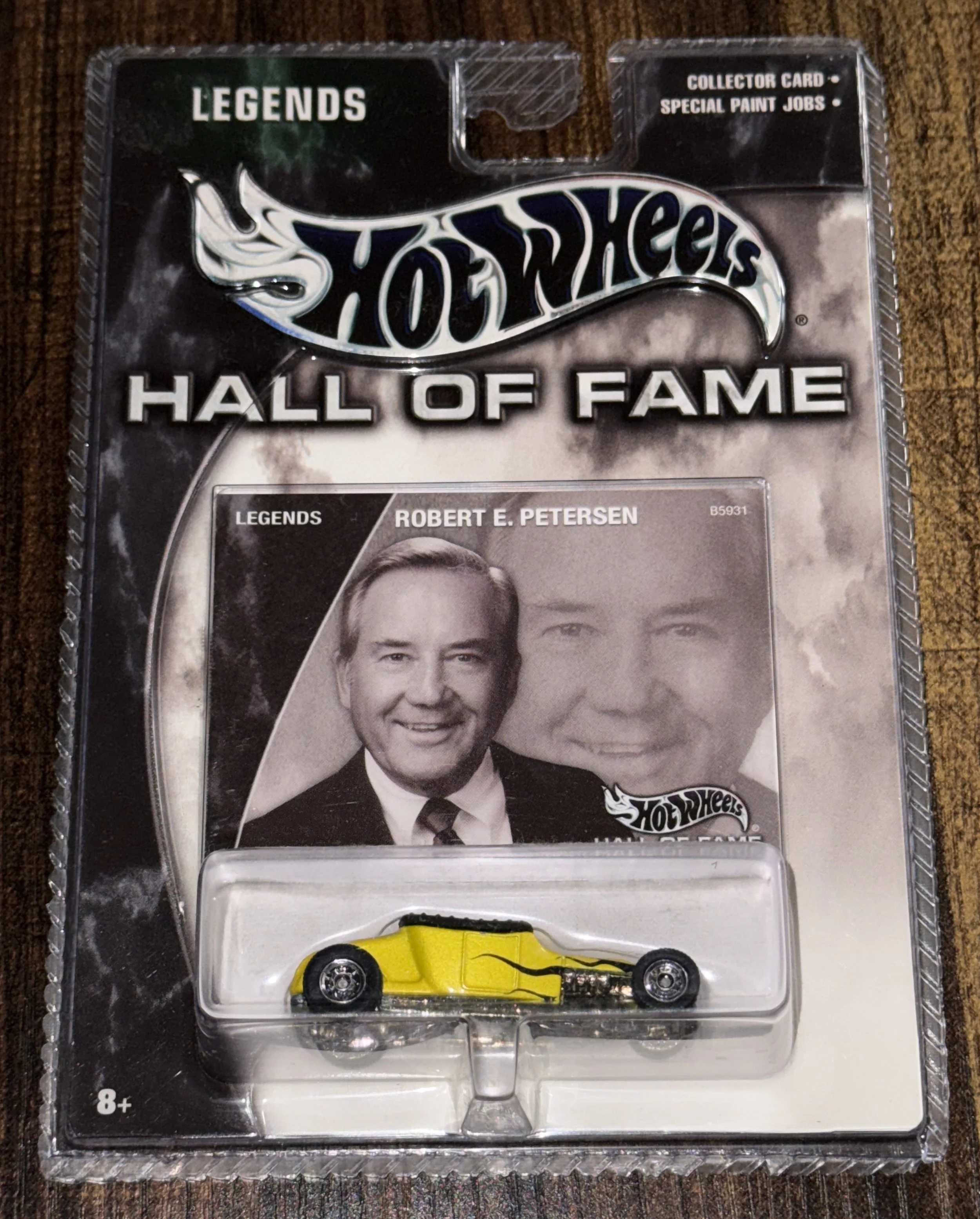 Hot Wheels Hall of Fame Legends Robert E. Petersen