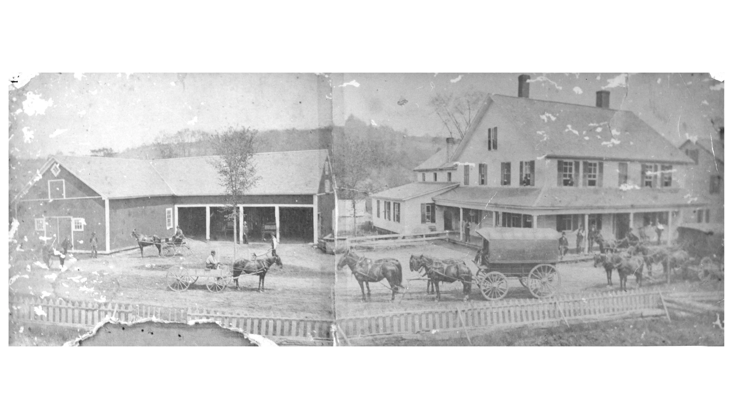 Country Stoer.Circa .jpg