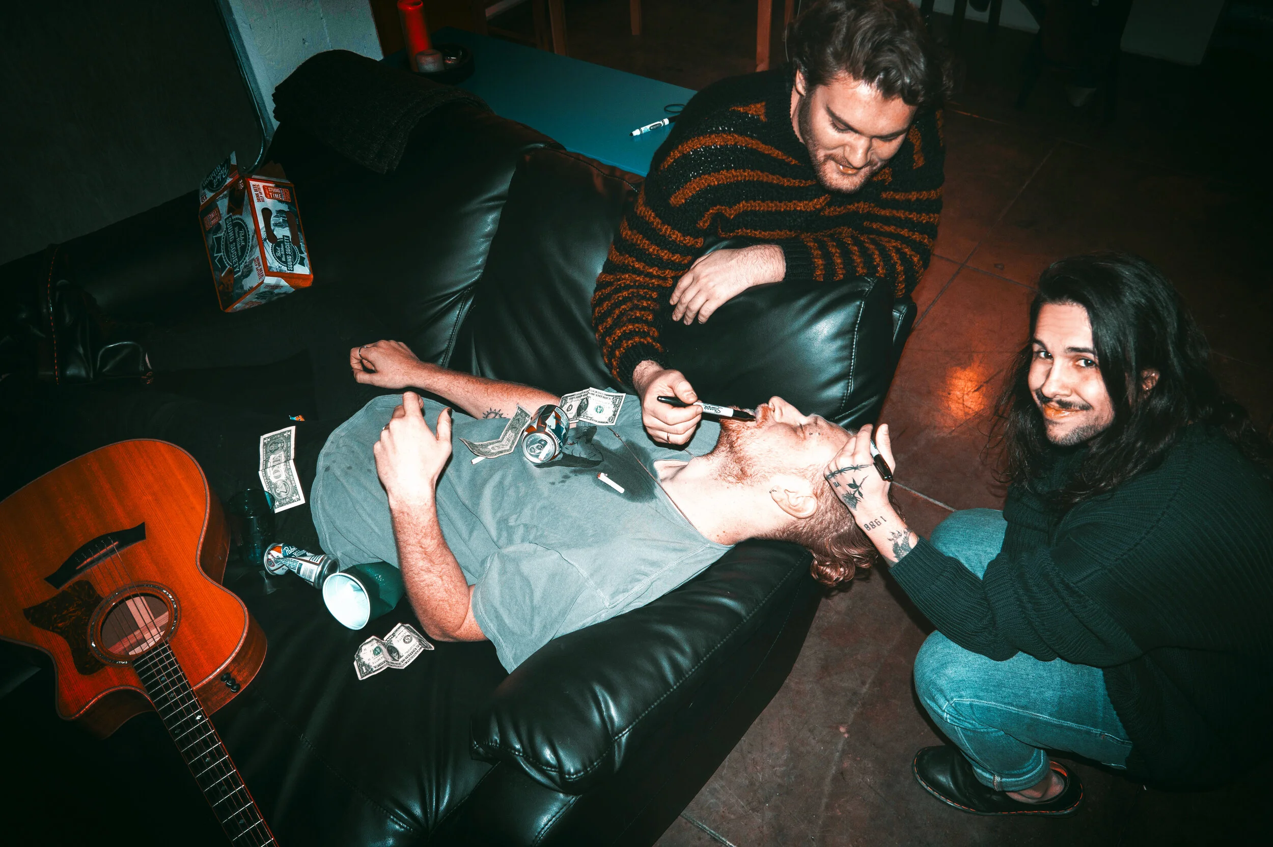 amfhm6color.jpg