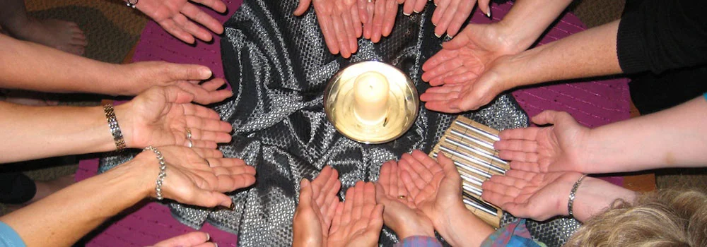 hands_chalice-extin_circleIMG_0129cr_1000x350.jpg