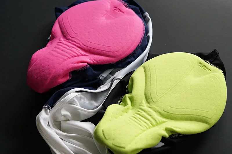 Gender-specific Pro+ Italian chamois.
