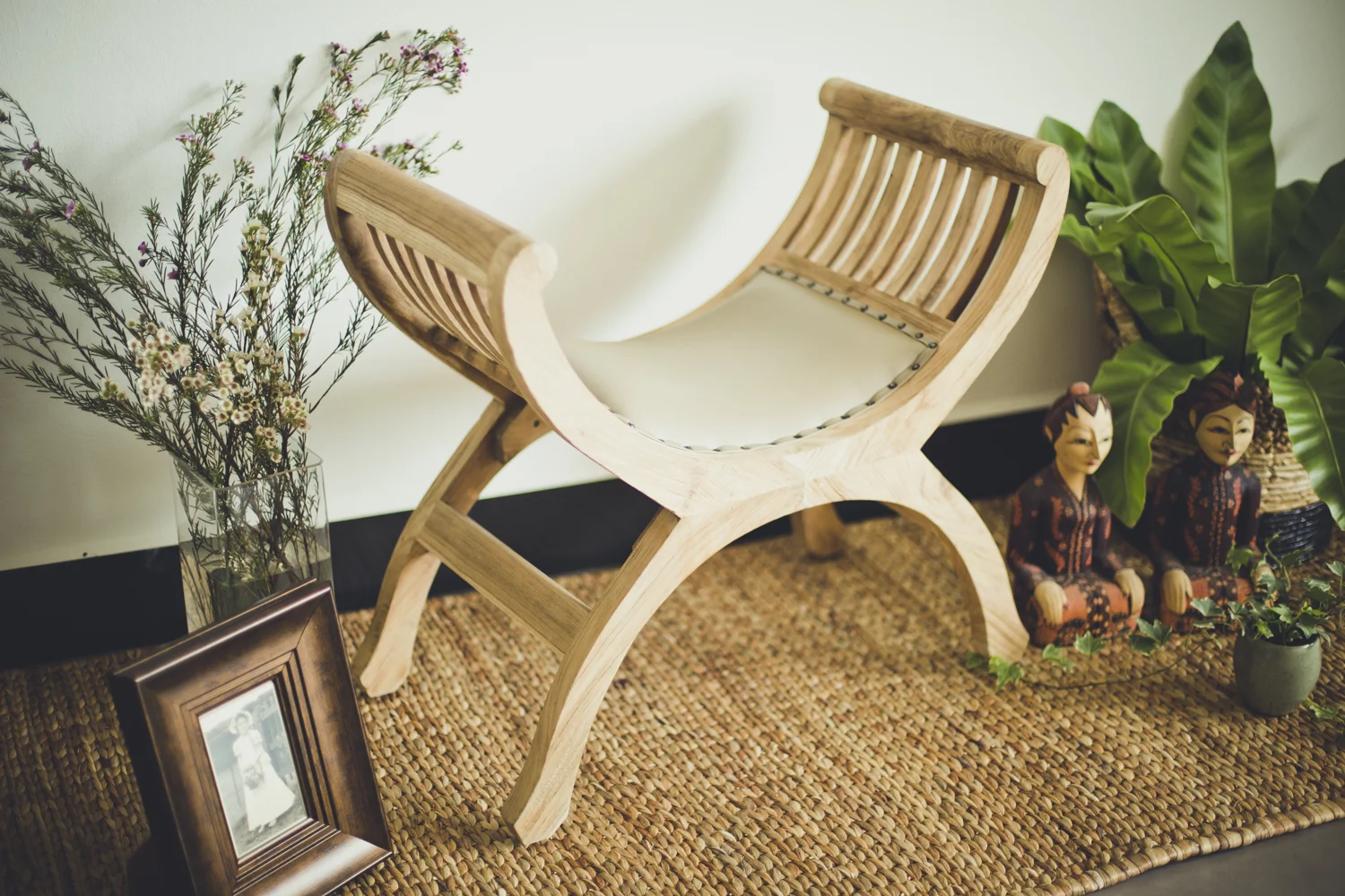 Fish chair small natural cream leather .jpg