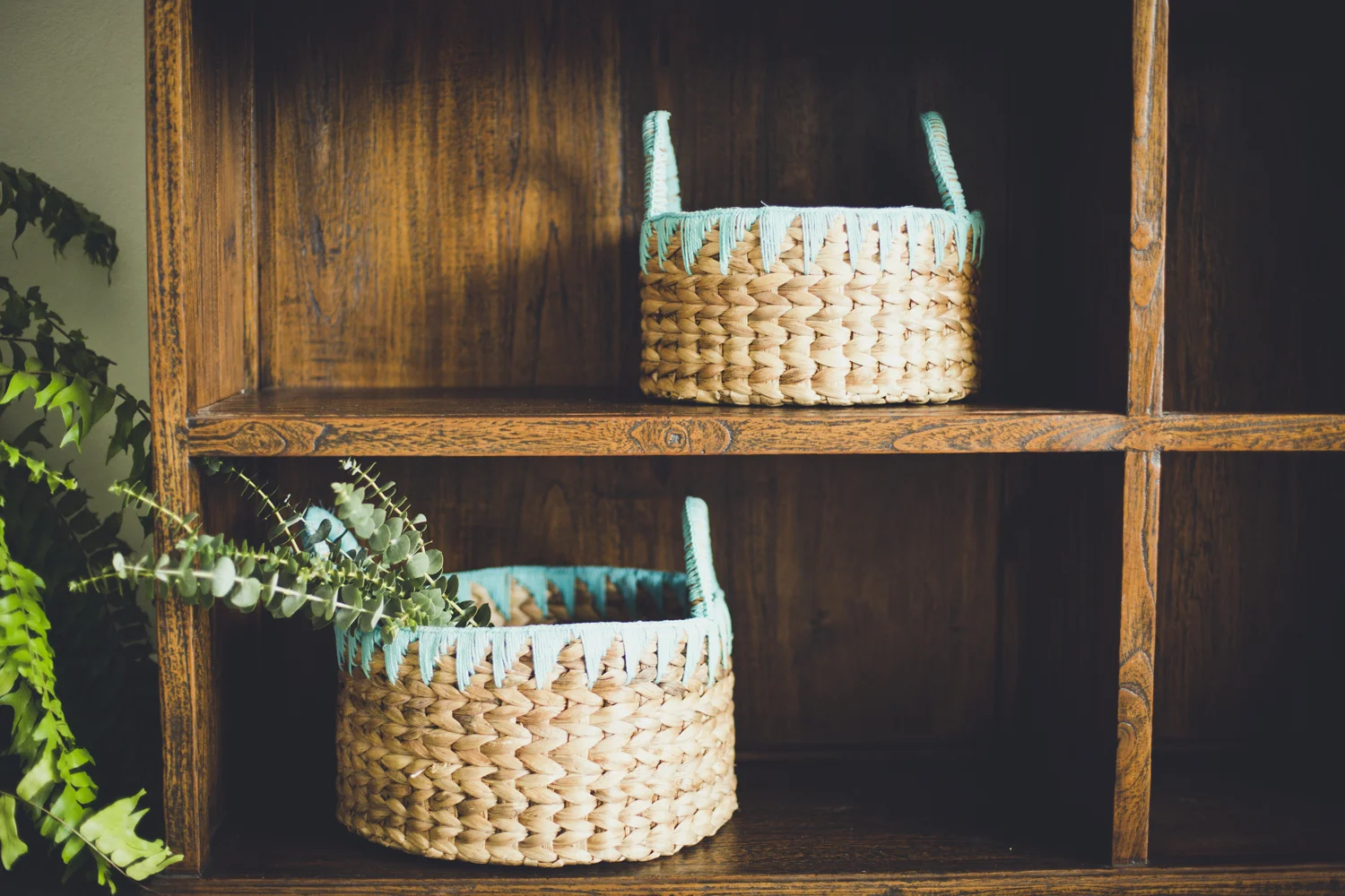 Baskets blue handles.jpg