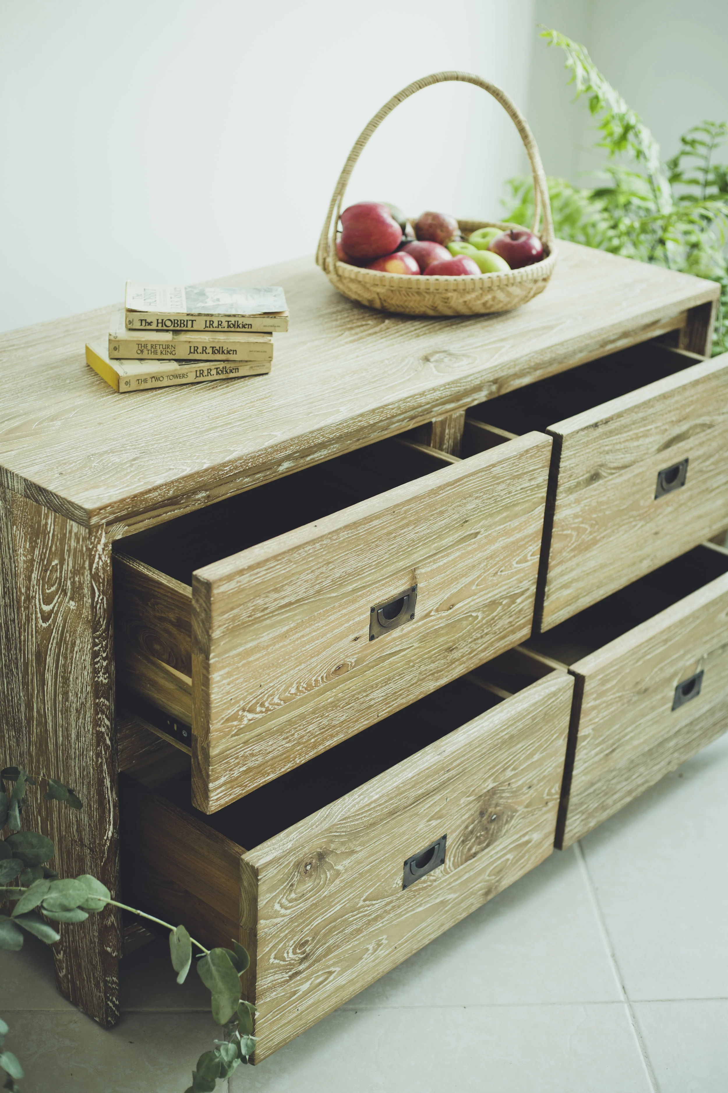 Kuno Rustic Drawers.jpg
