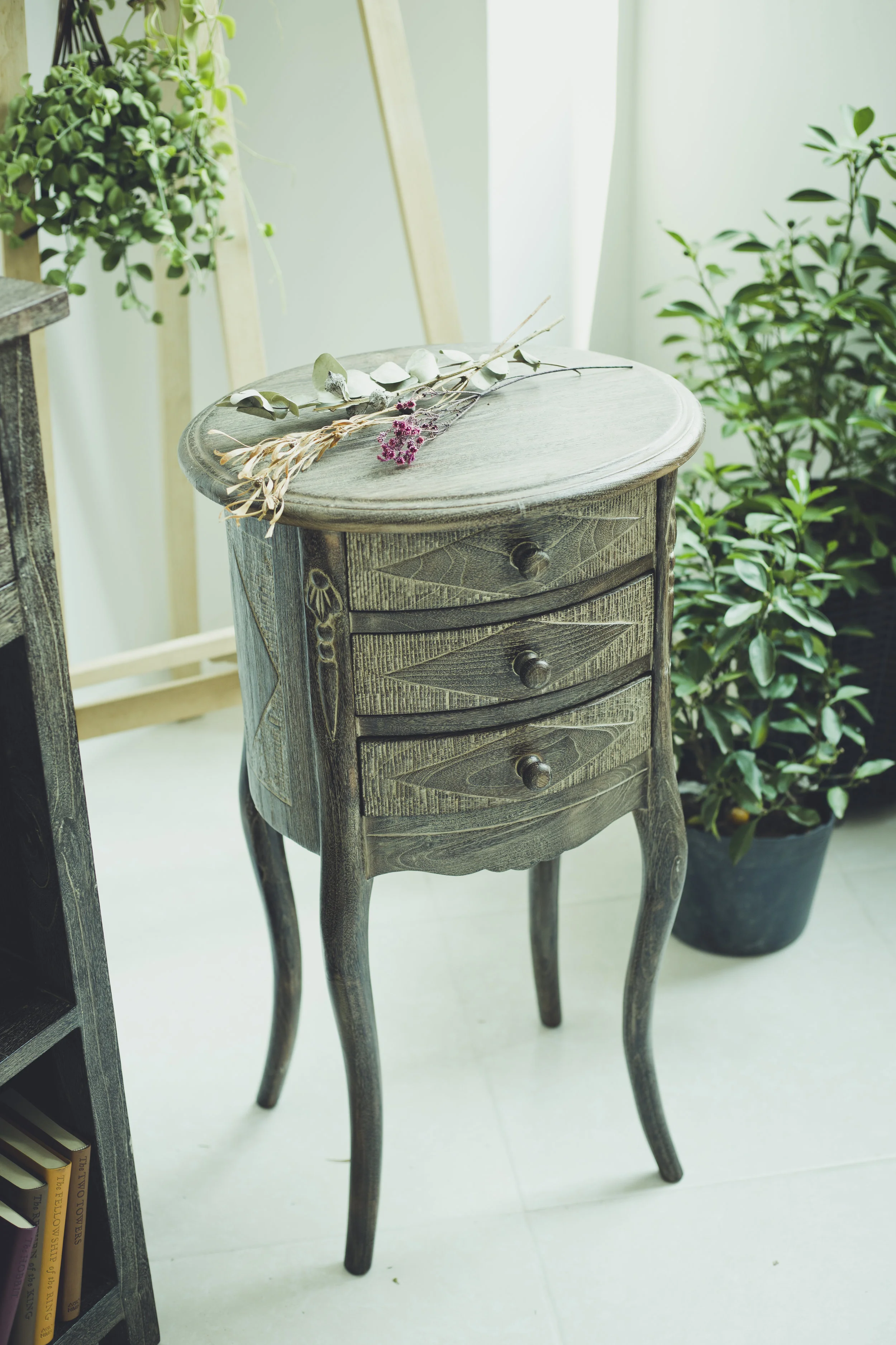 Slim Legs side table.jpg