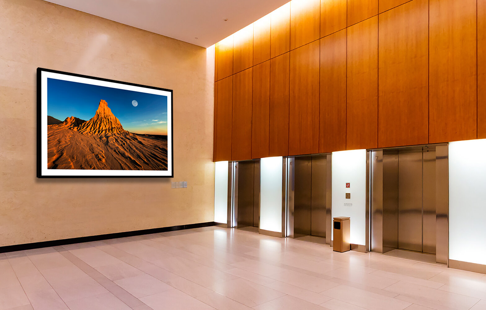 Moon-over-Mungo-room.jpg