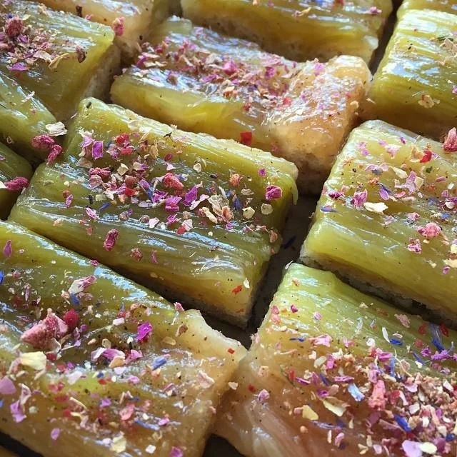 Afternoon Tea & Cake w/ Life in A Berlin Minute and Tausendsuend: May 26th, 2018