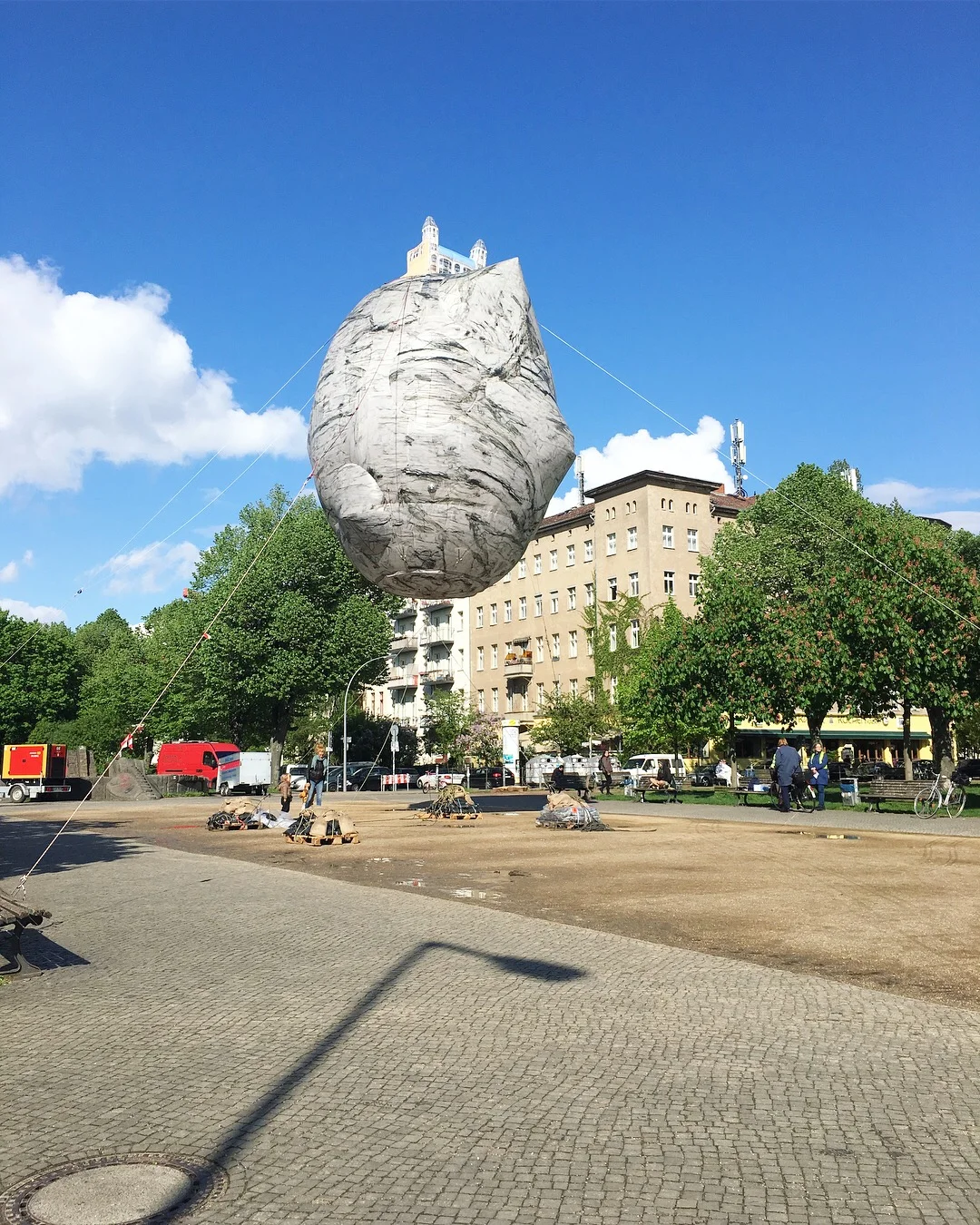 Berlin Walks: Oranienplatz 