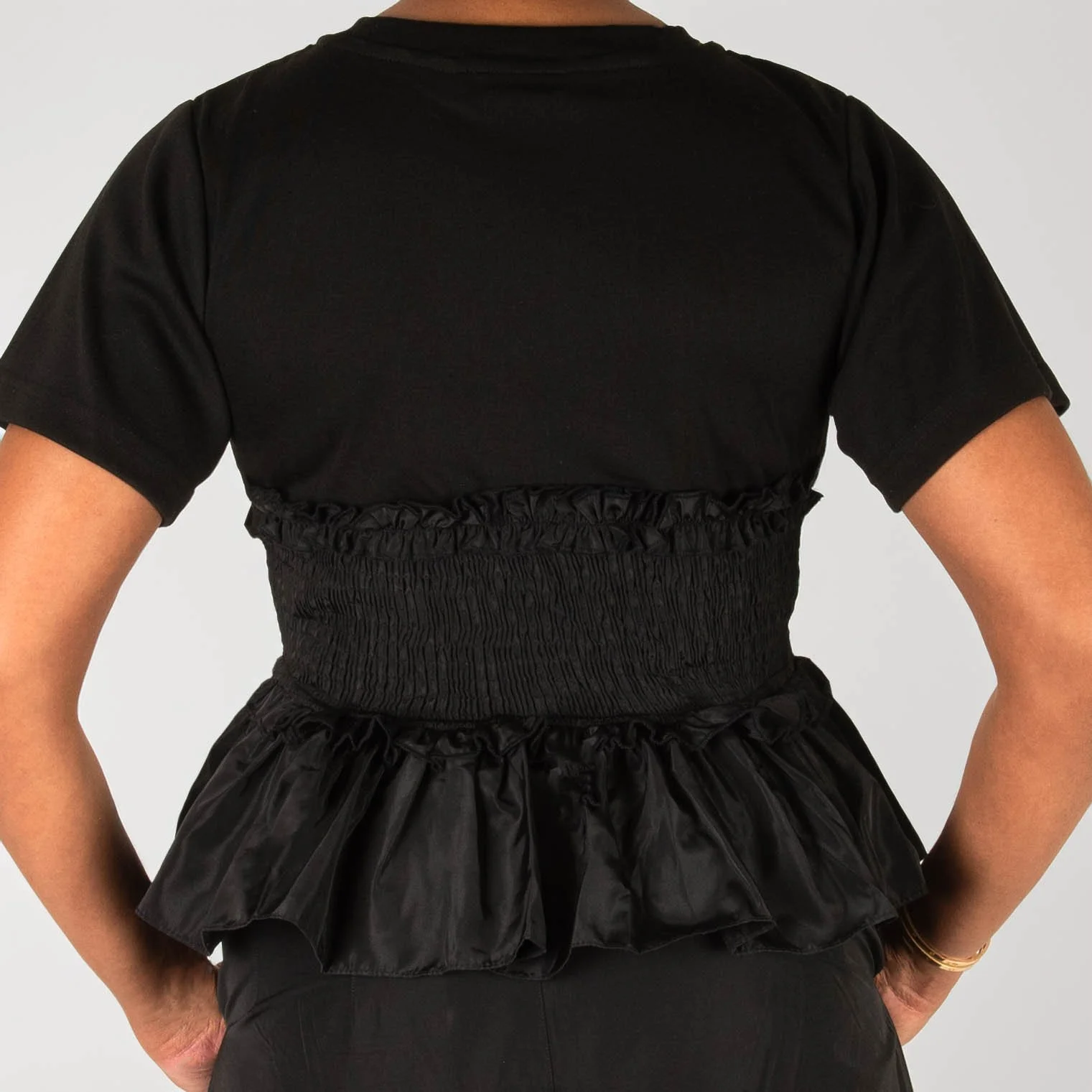 Black top_Back.jpg