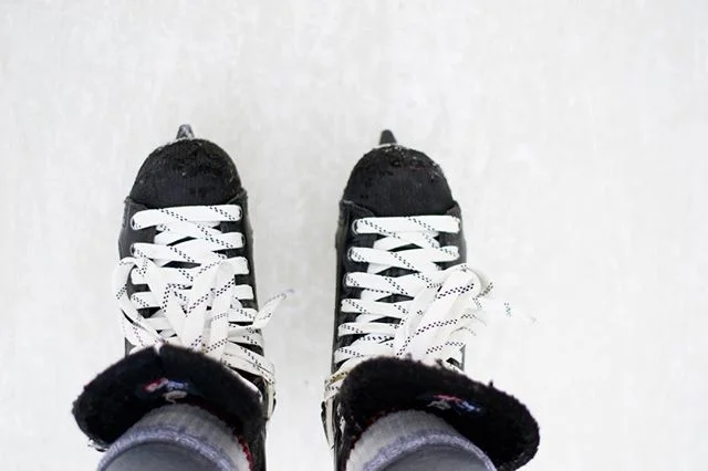 miss v got her first pair of skates for christmas, I hope she loves it as much as I do  #snow #canadianstyle  #canadianliving #winterbreak #skating #winterootd  #hockey