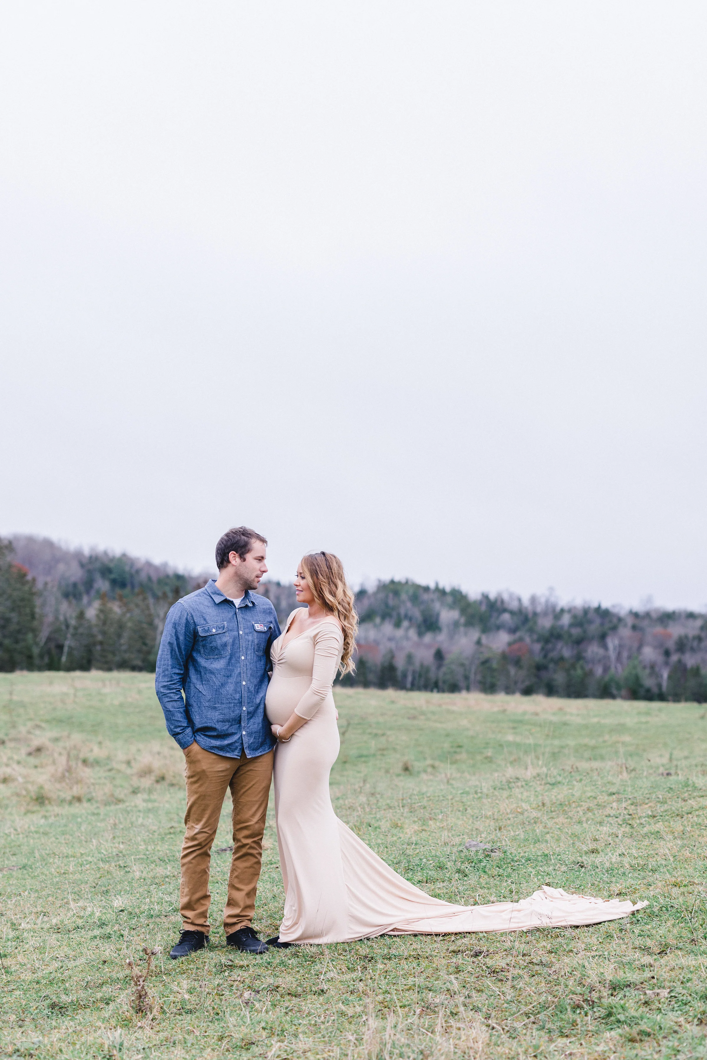 Maternity-photos-horse-garland-snow-wakefield-ontario-ottawa-29.jpg