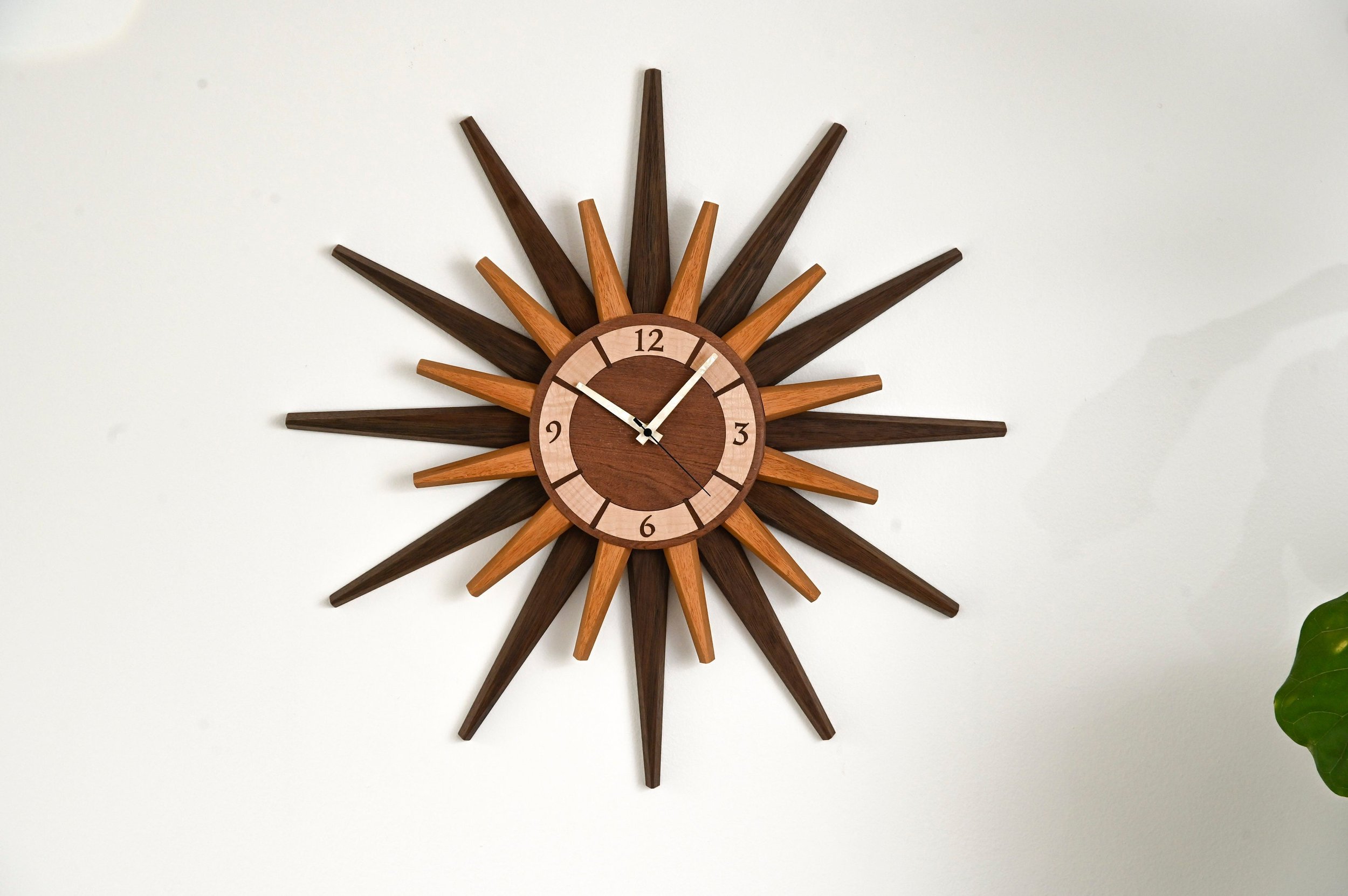 Glow In The Dark Wall Clock for sale - eBay Mid-Century modern Furniture Inspired Glow In The Dark Retro Wall Clock New! main image 1
