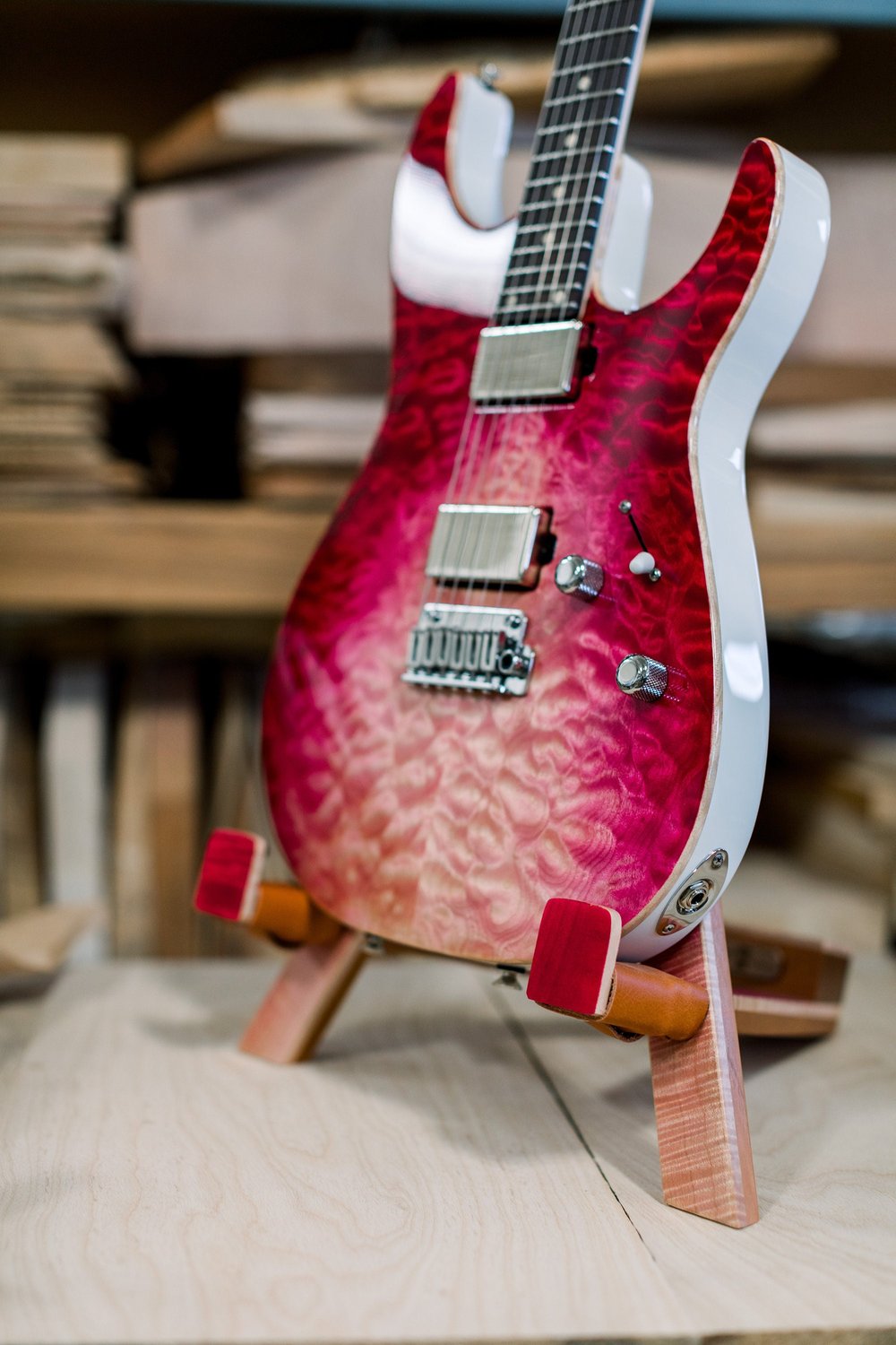 DIY Purple Stain on a Quilted Maple top : r/Luthier