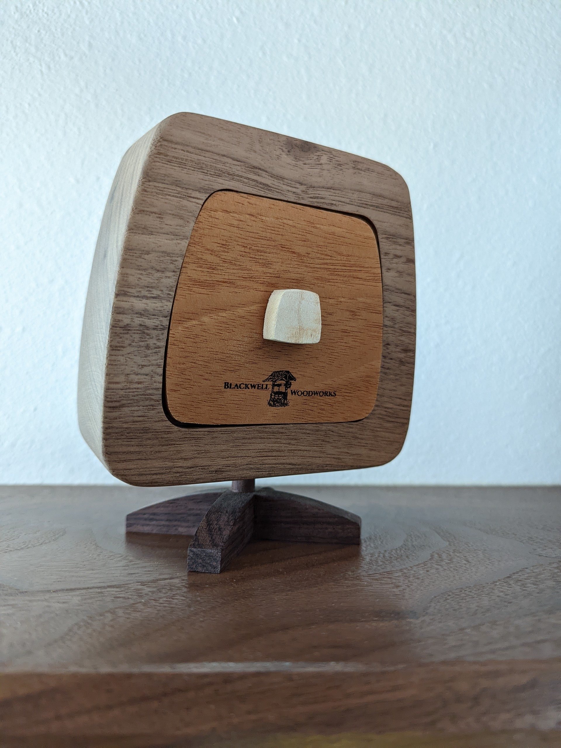 https://i.etsystatic.com/15286235/r/il/d66849/4009586085/il_fullxfull.4009586085_a5os.jpg