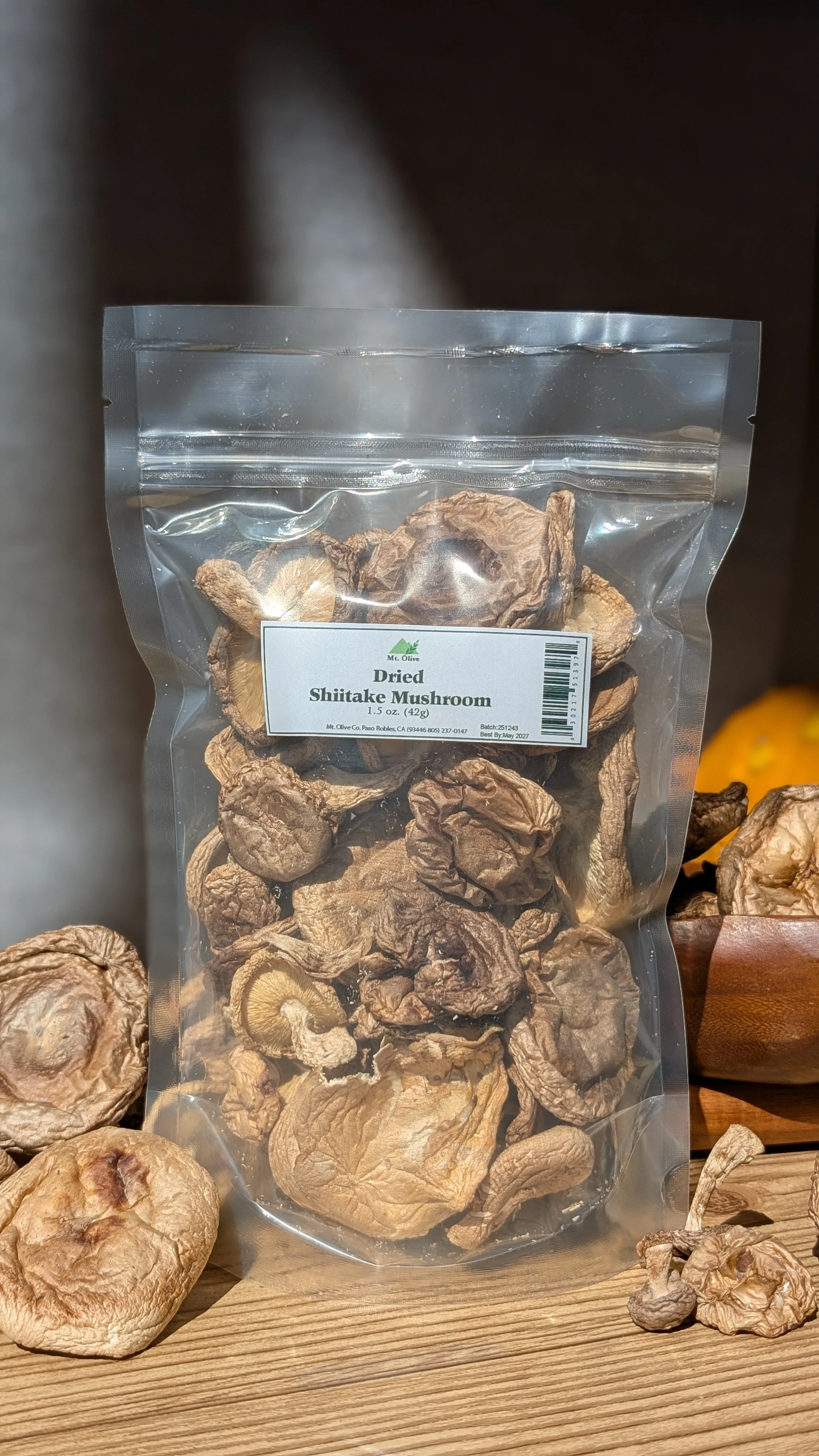 MushroomShiitake-Dried.jpg