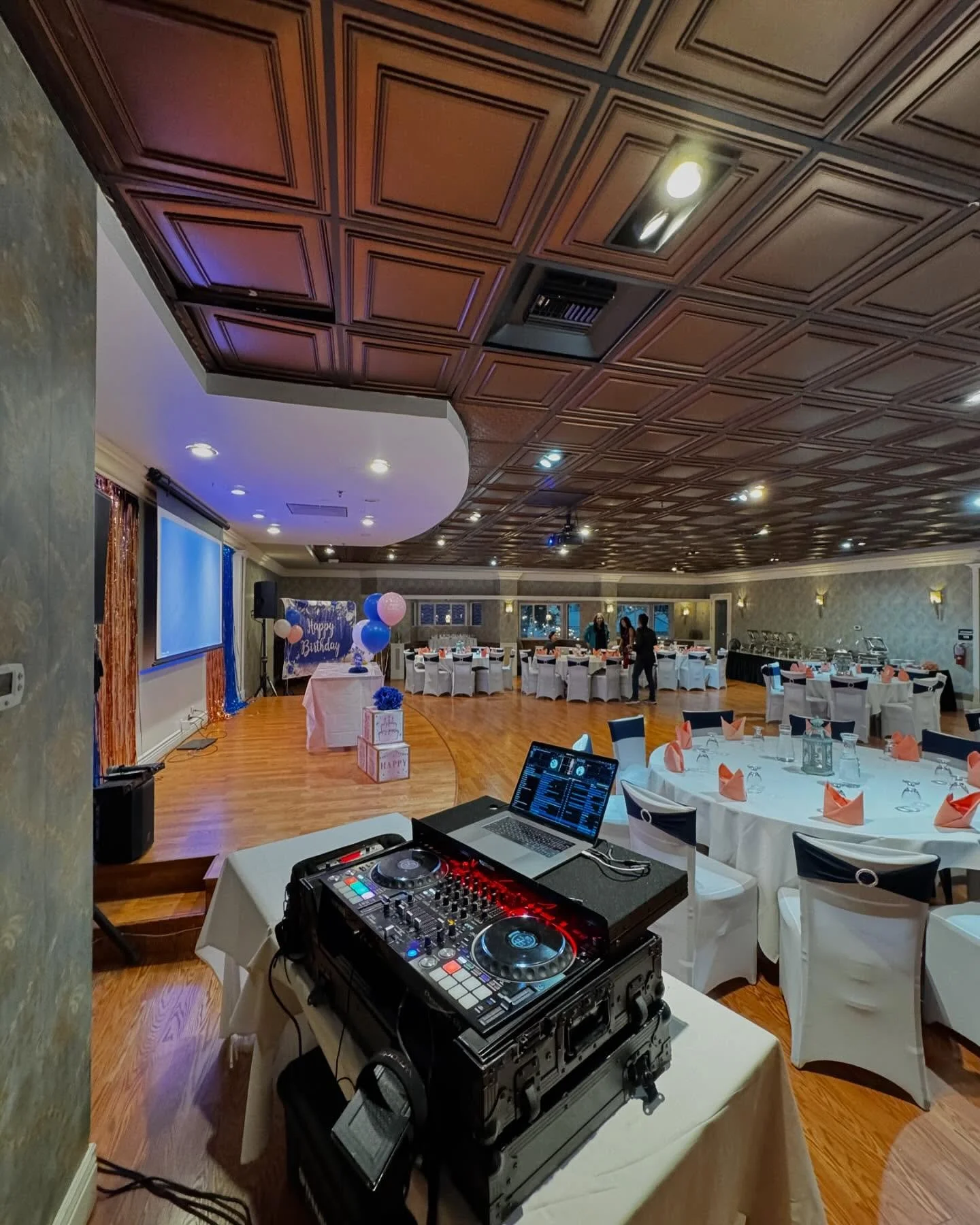 Celebrating Aparna&rsquo;s 50th in style! 🎉✨ An unforgettable night of music, dancing, and good vibes. Ready to bring the energy to your next event? Let&rsquo;s make it one for the books!  @amberindiarestaurants