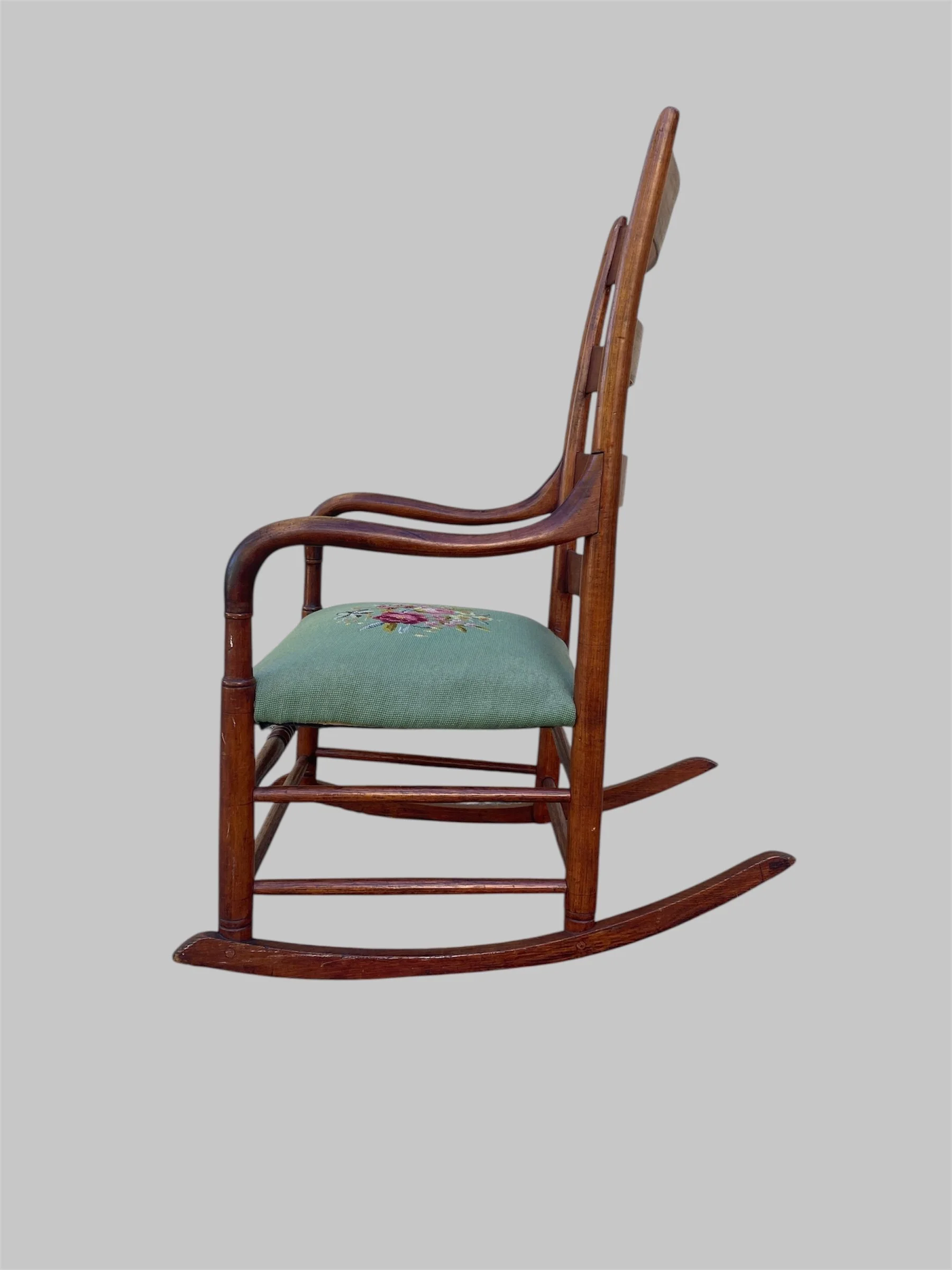 Kentucky Maple Penitentiary Chair 