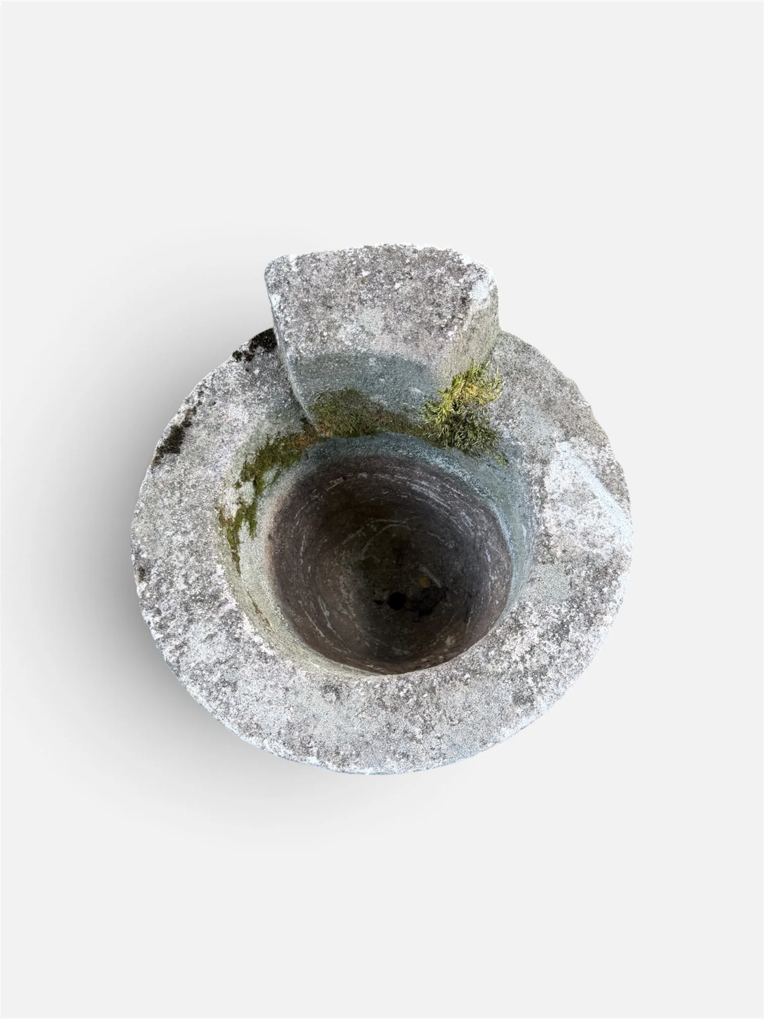 Jack Hastings (Tennessee, 1925-2013) carved concrete  Planter