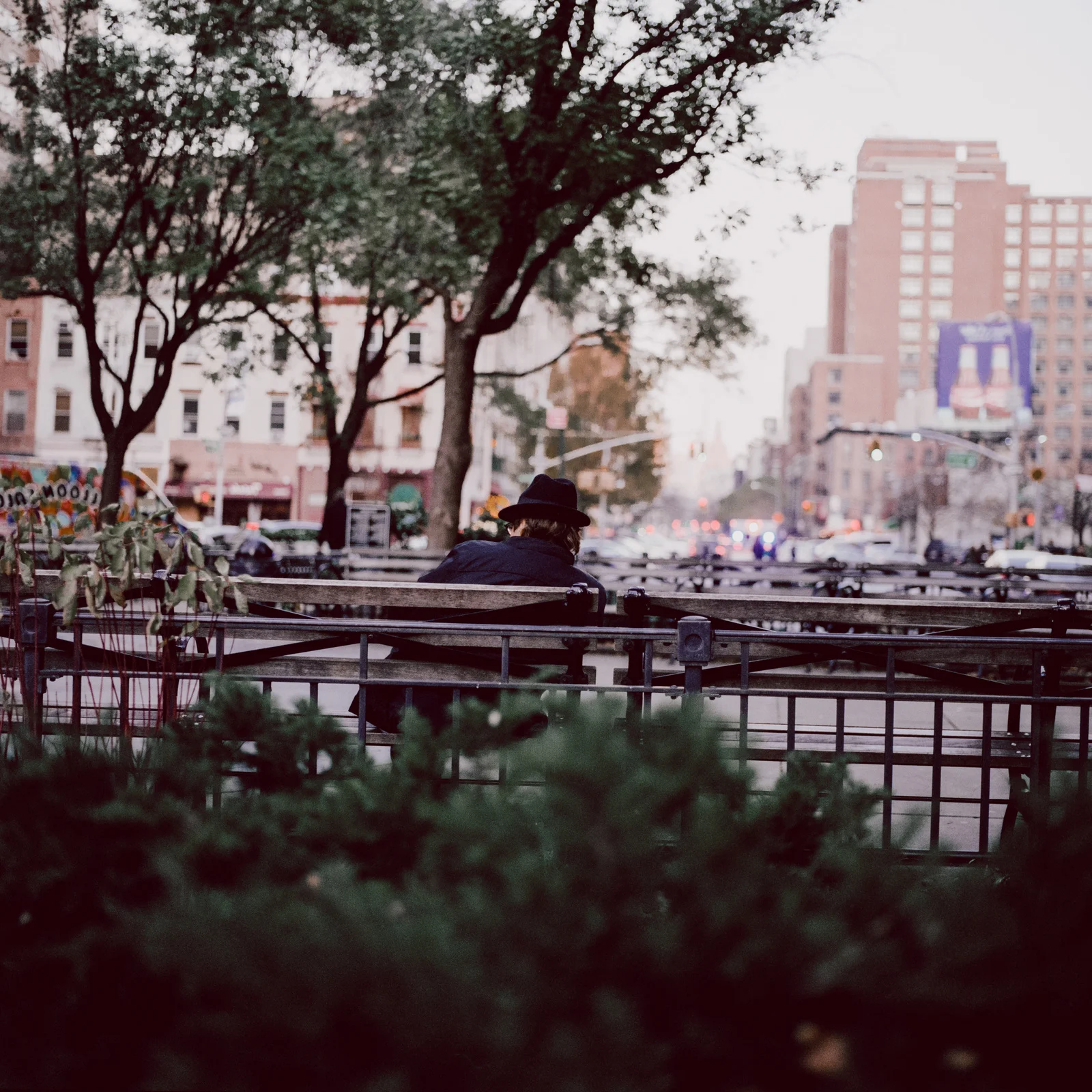 264689-19220232-Hasselblad501c24_jpg1.jpg