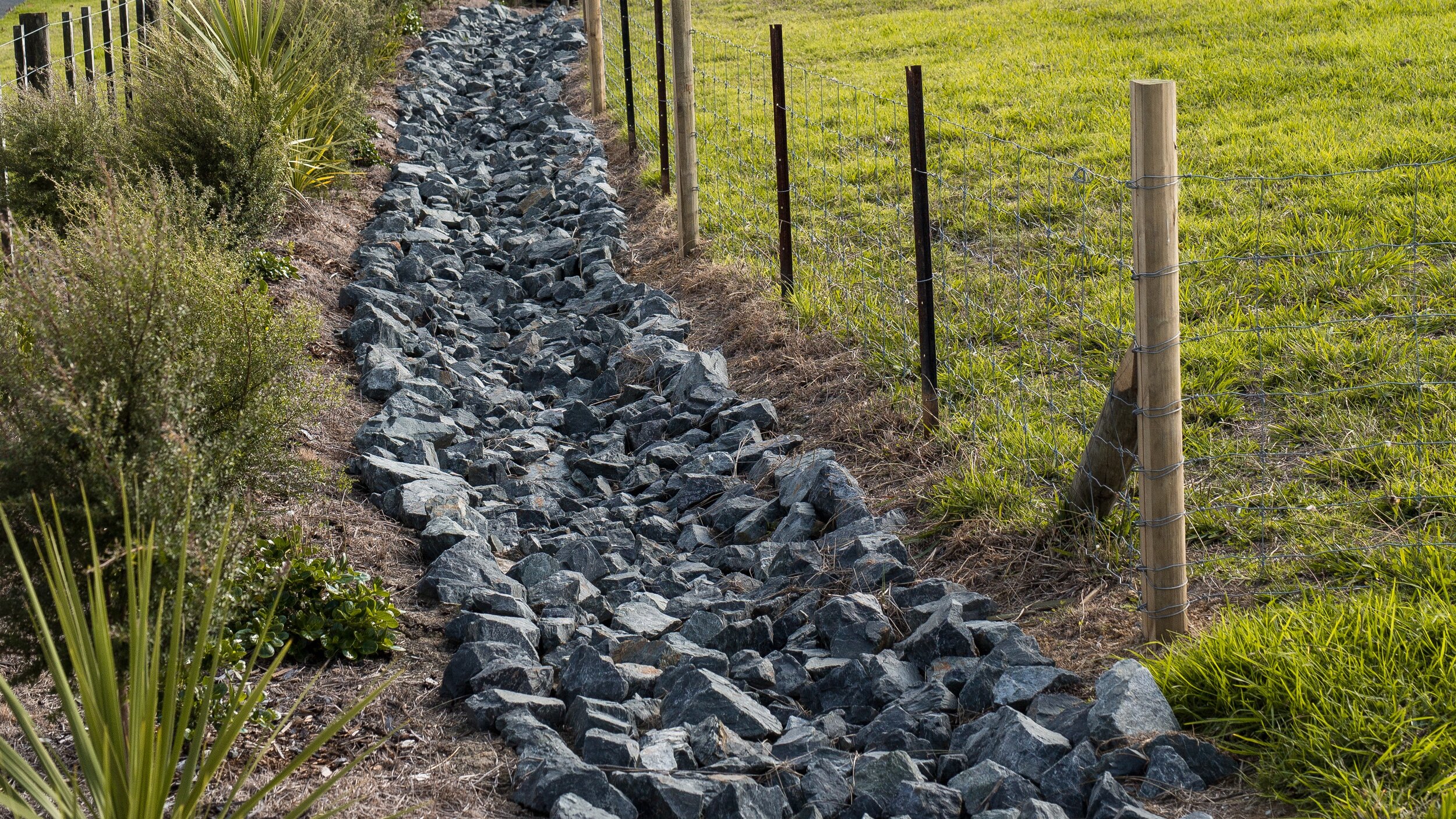 HansonandDaughters_RetainingWall (9 of 437).jpg