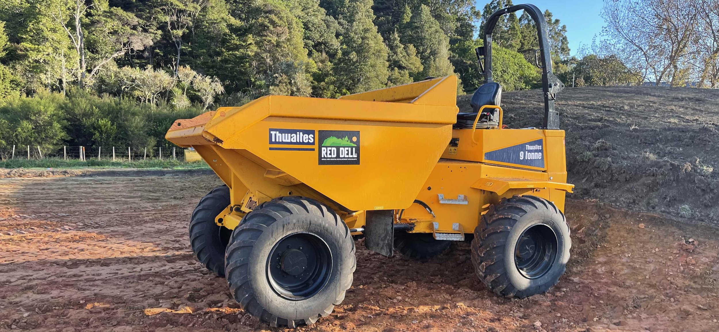 Red Dell Thwaites Dumper.jpg