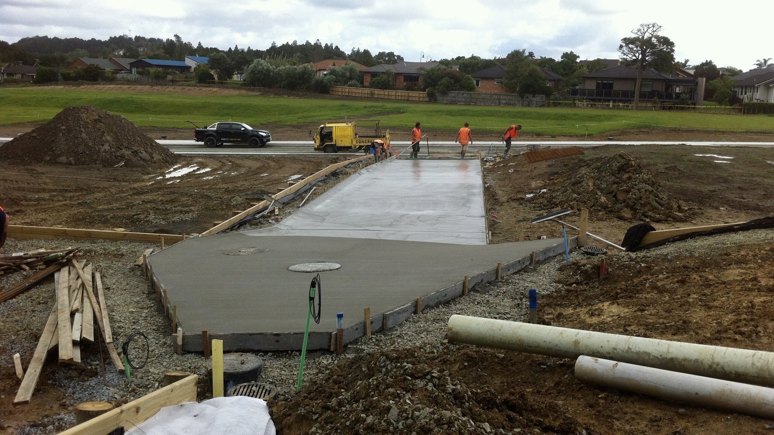 Red Dell ROW Concrete pour.jpg