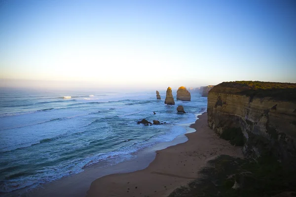 p86:87 Twelve Apostles-0421.jpg