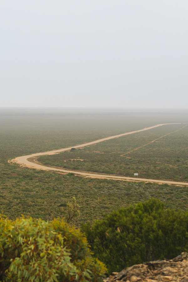 p160:3 Road on the Nullarbor-.jpg