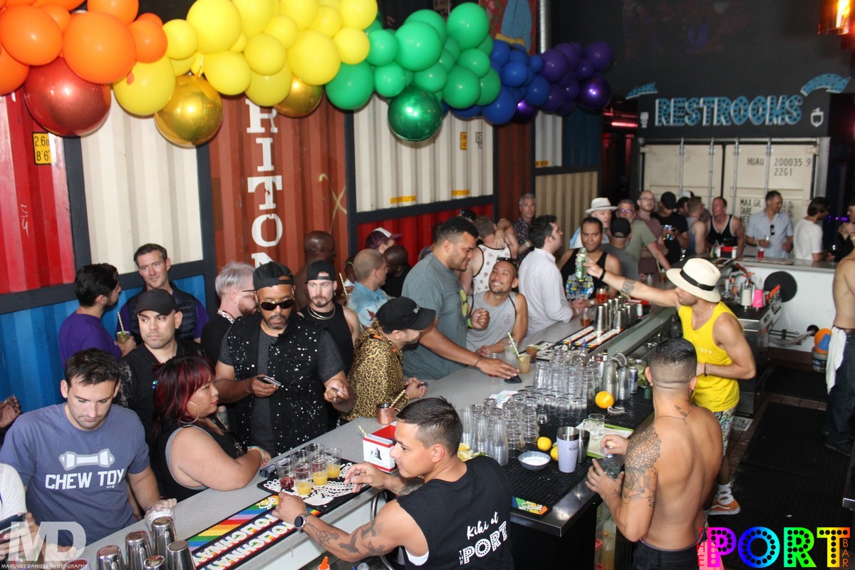 pride@theportbar9-8 (357).jpg