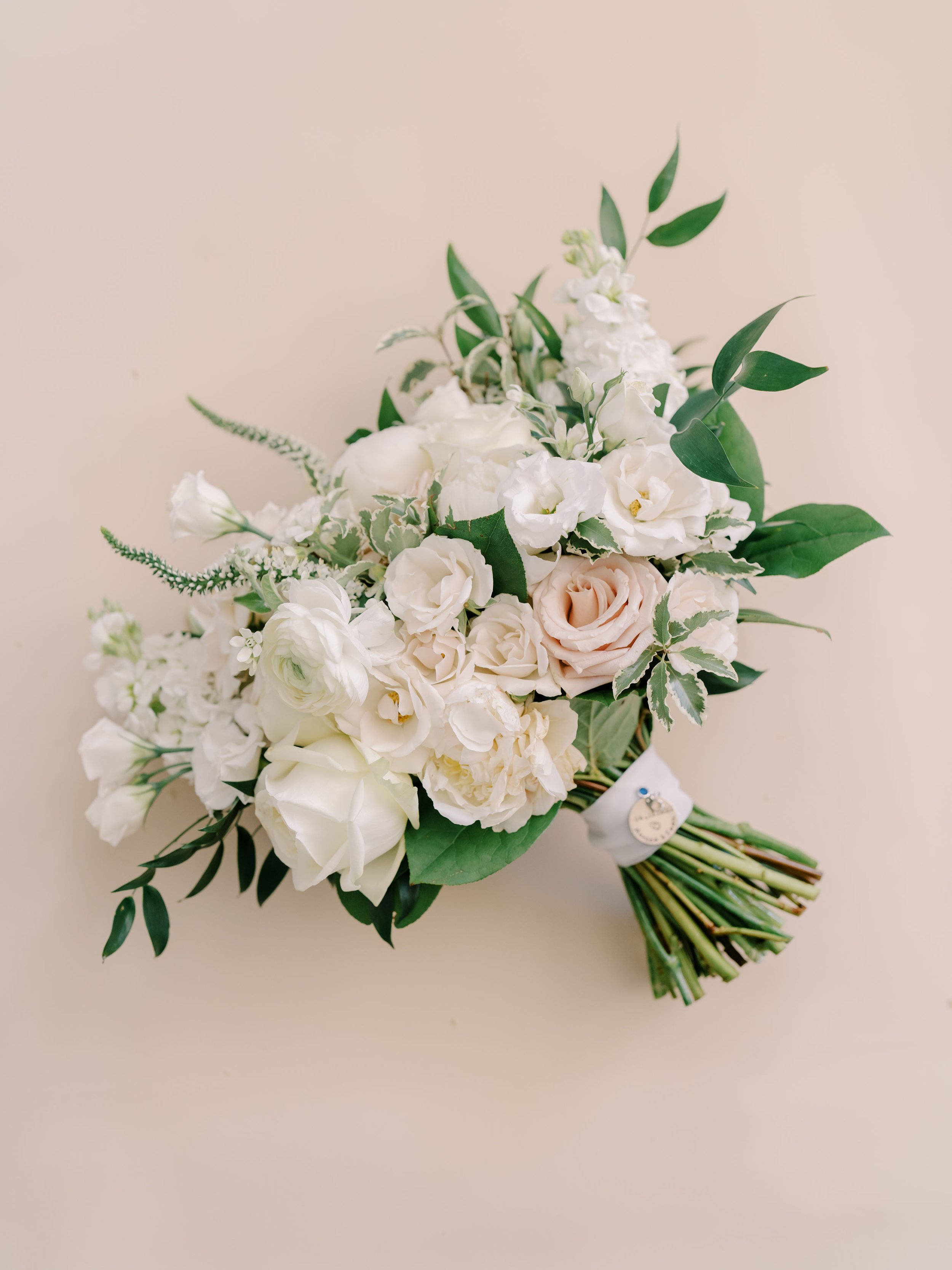 Monica_Sean_WeddingPreview-16.jpg