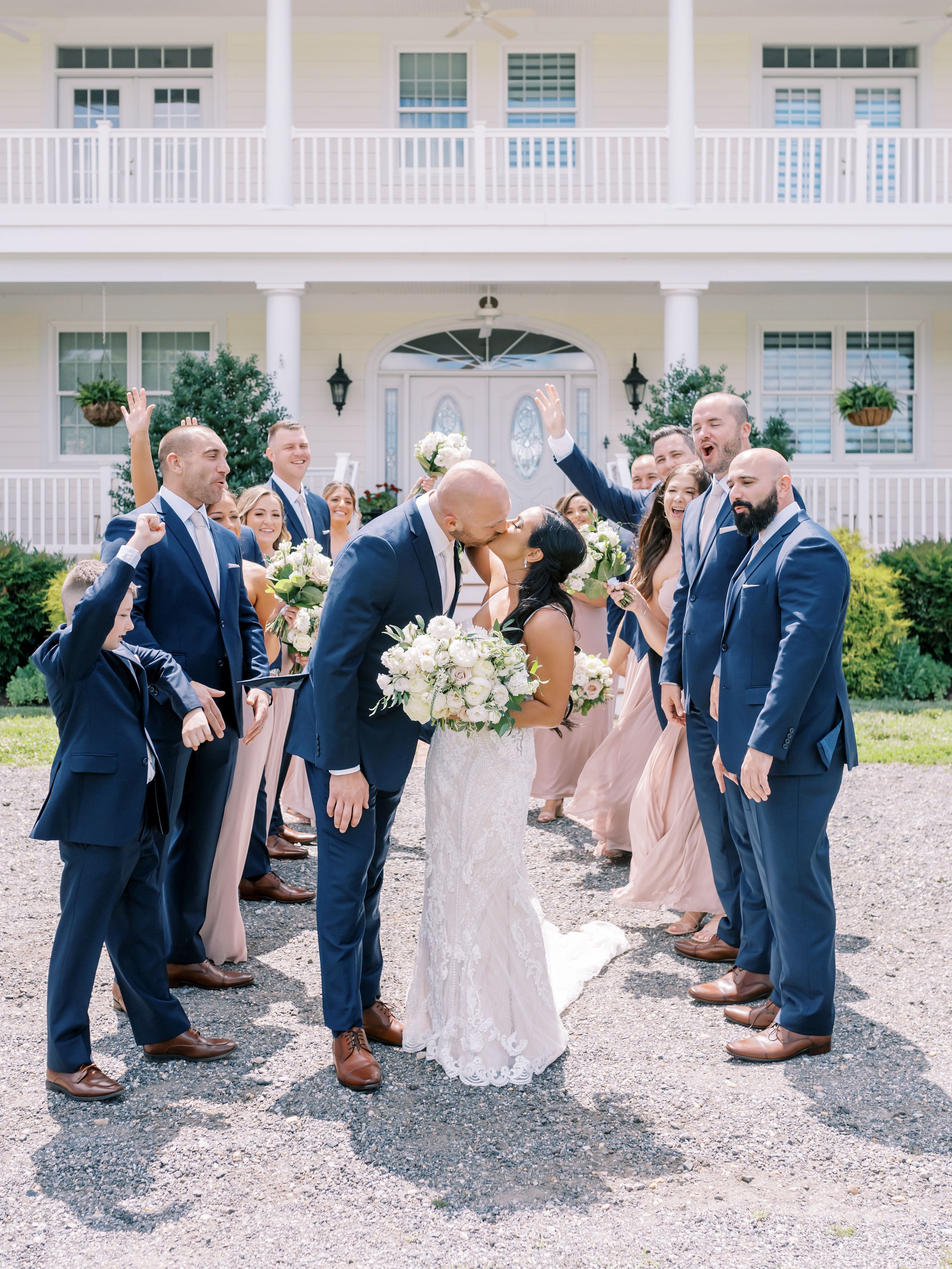 Monica_Sean_WeddingPreview-60.jpg