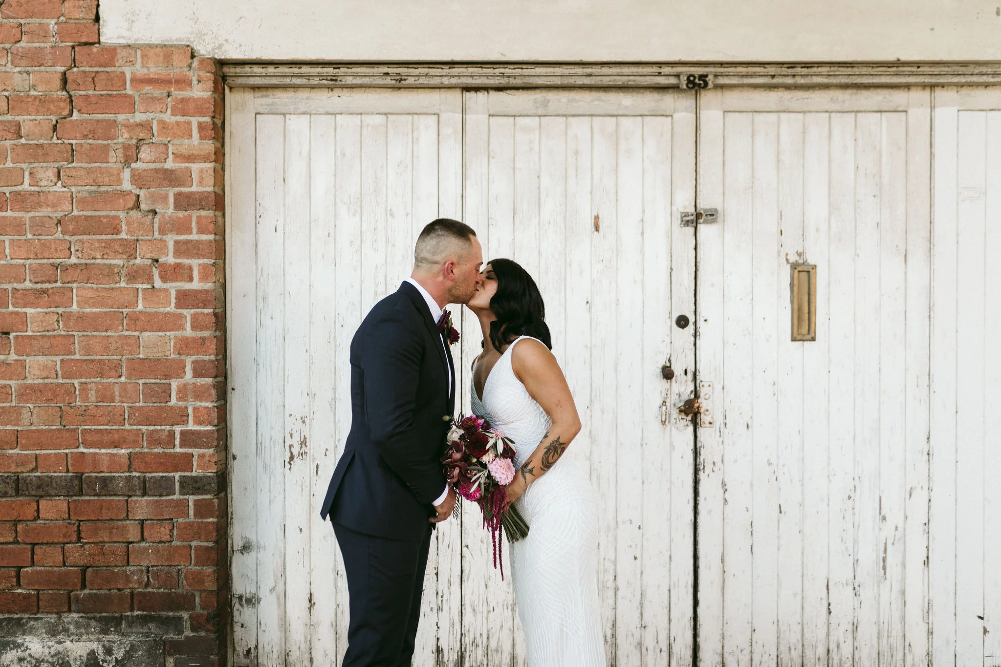 Vanessa&Ryan_01_First-look-and-portraits_HR-9.jpg