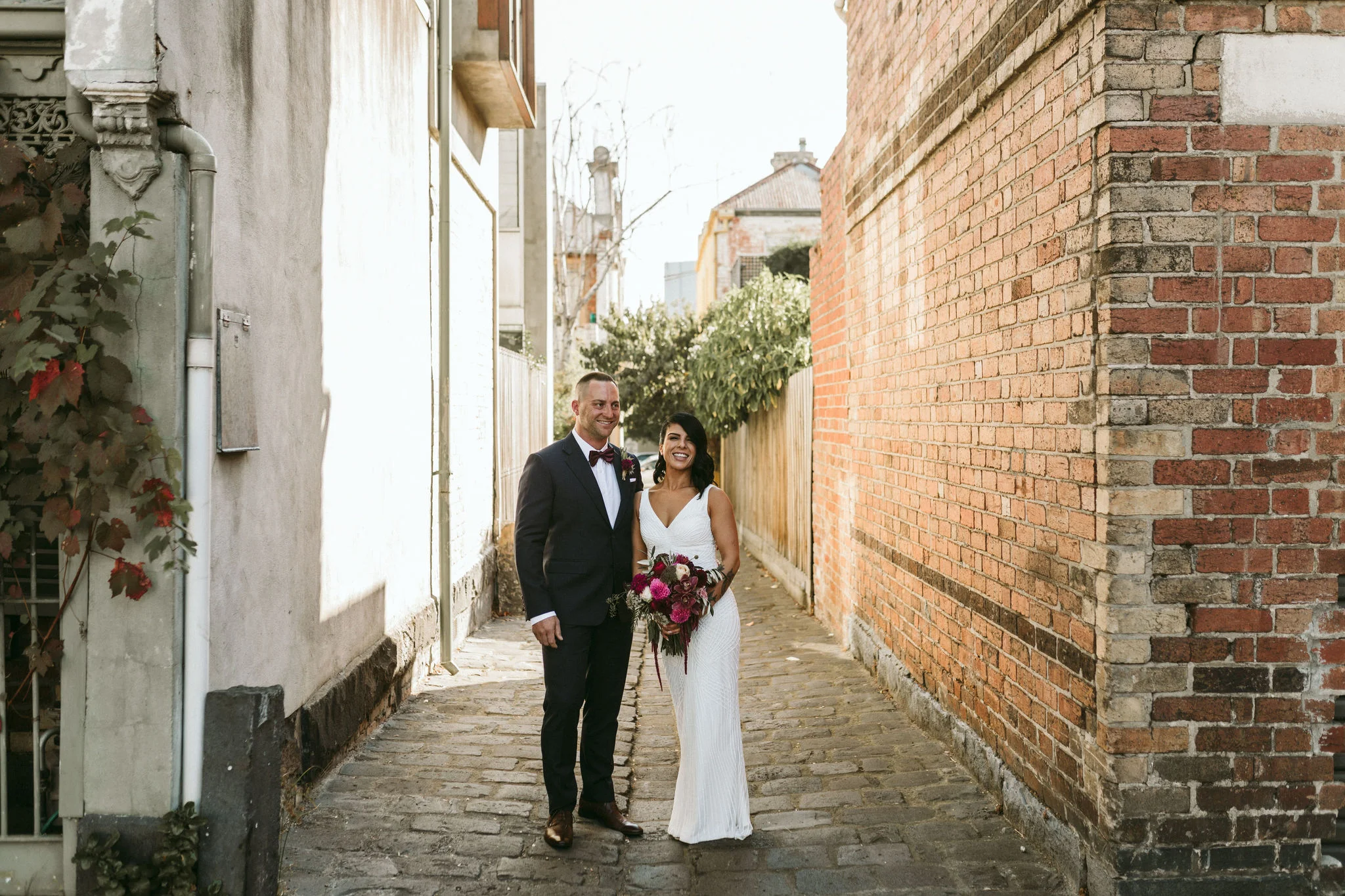 Vanessa&Ryan_01_First-look-and-portraits_HR-20.jpg