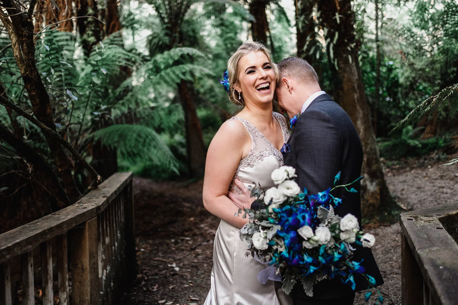 ArtAroundPhotos-jaxwed-walk-19.jpg