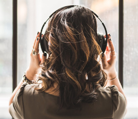 Listener_01.jpg