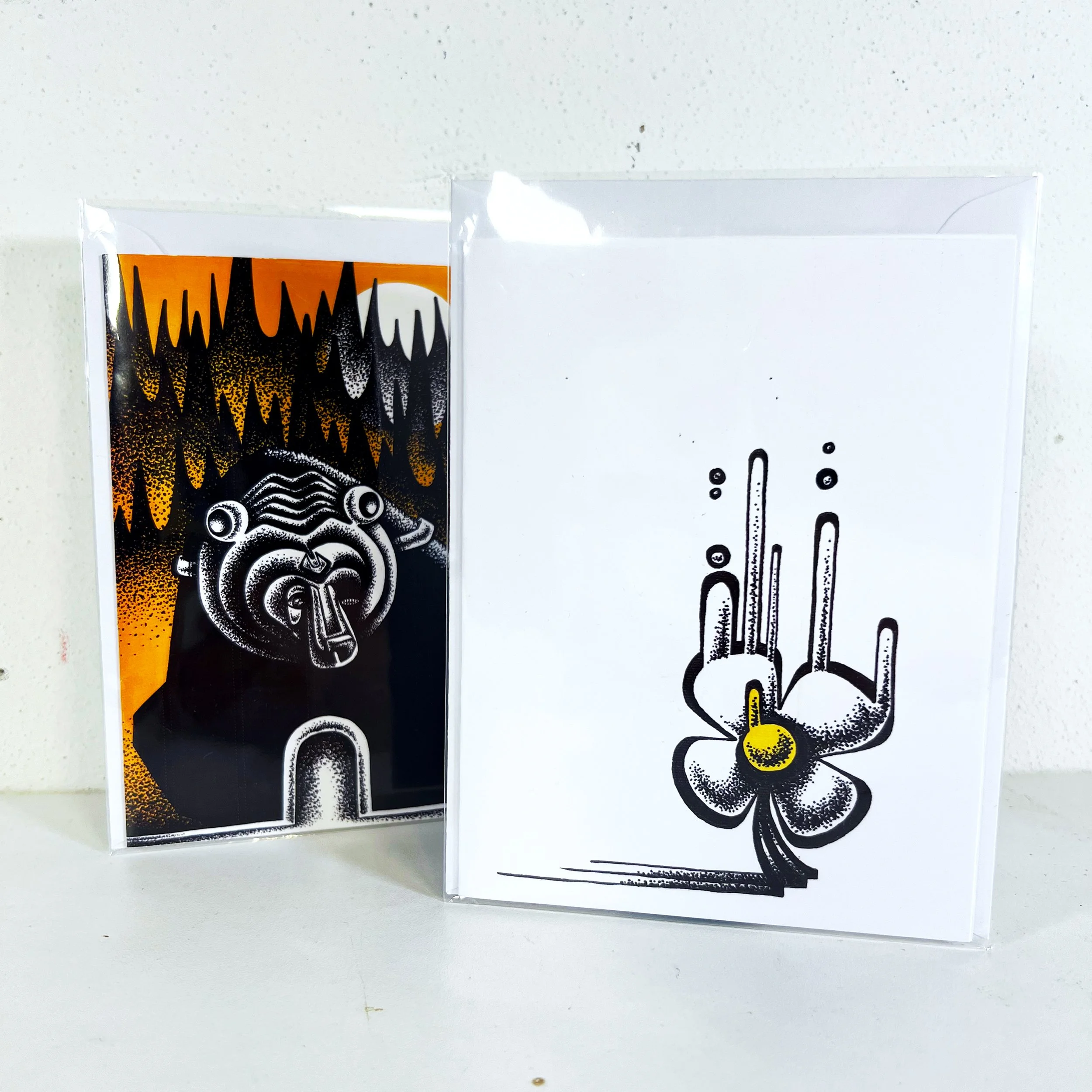 WhiteFlowerGreetingCard1.jpg