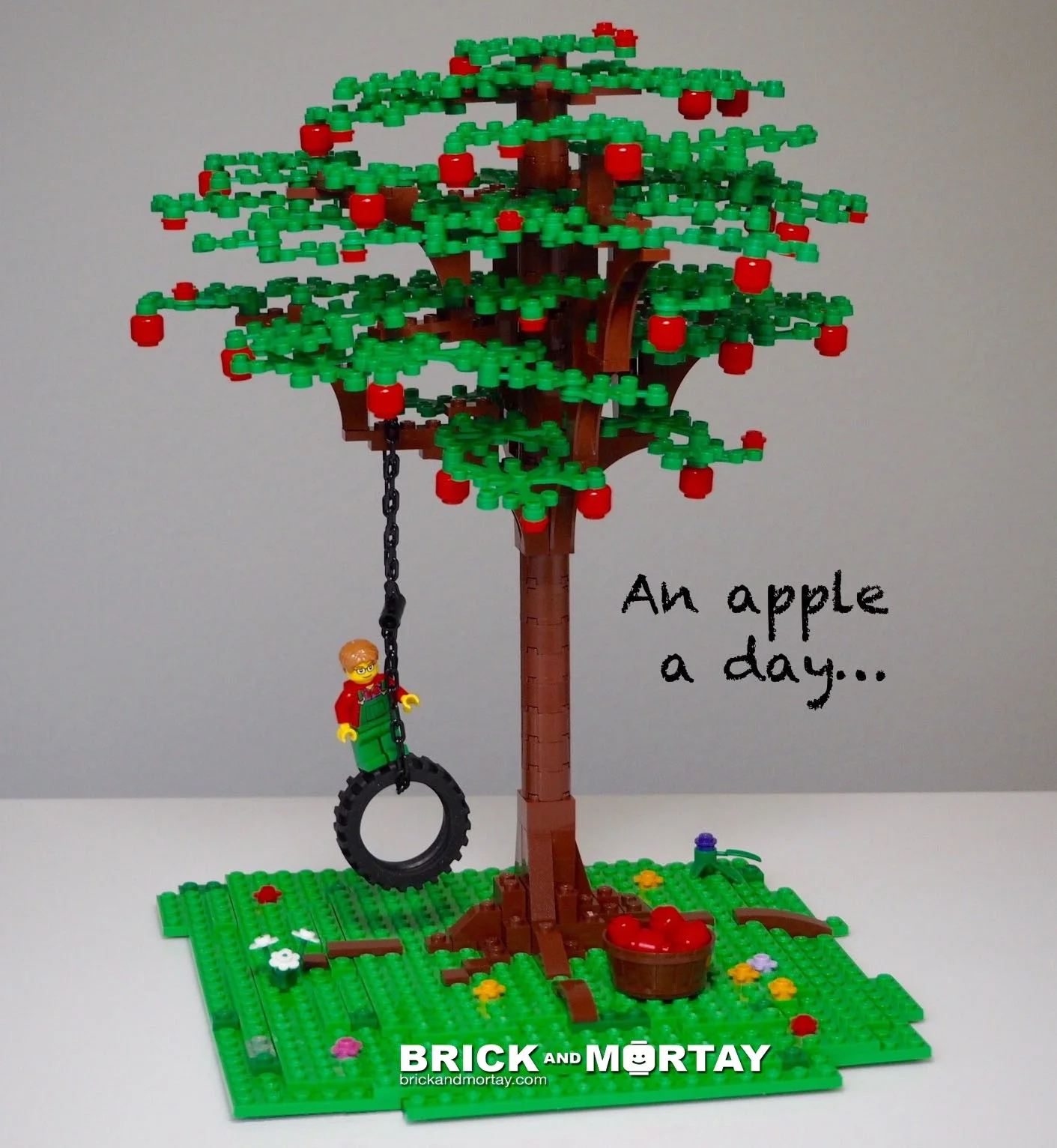 An Apple a Day logoinsta.jpg
