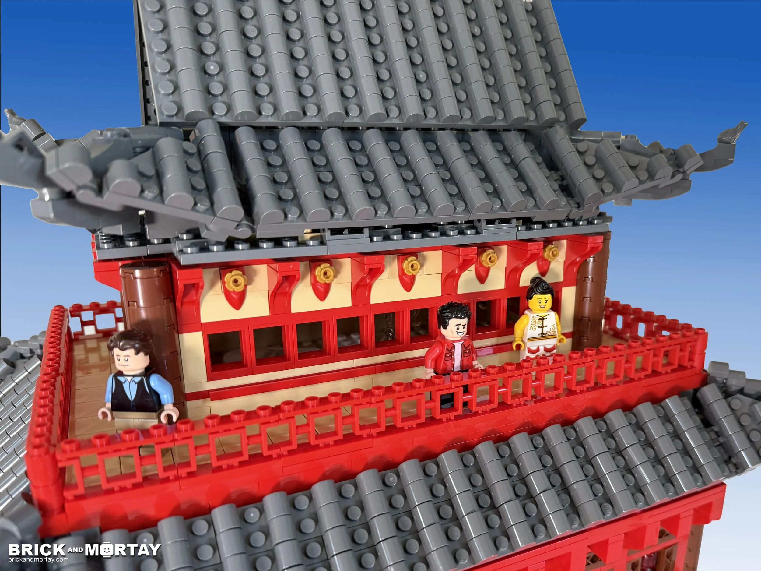 23 IMG_2751_top+minifigs.jpg