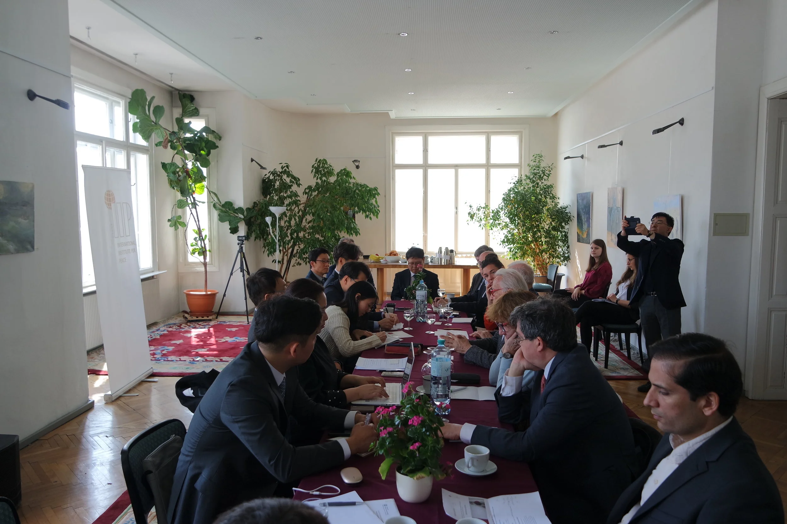 Expert Seminar on Korea