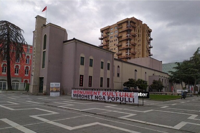 Post Covid or Post Democracy Balkans? Political turmoil in Albania, Kosovo and Serbia 🎬