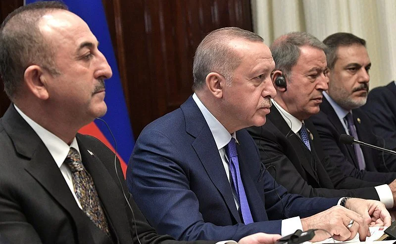 TÜRKEI: EU-KANDIDAT, PARTNER UND GEGNER