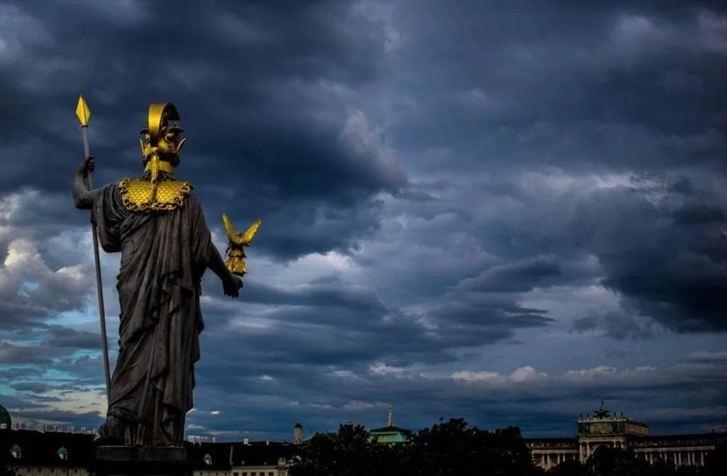 STANDARD BLOG: 65 Jahre Neutralität, 25 Jahre EU-Beitritt: Ein Widerspruch?