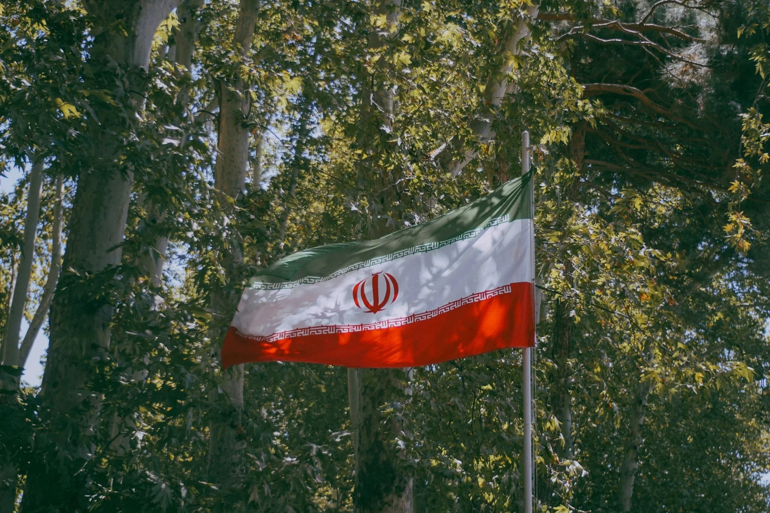 IRAN: BEVÖLKERUNG BLEIBT IM WIDERSTAND 