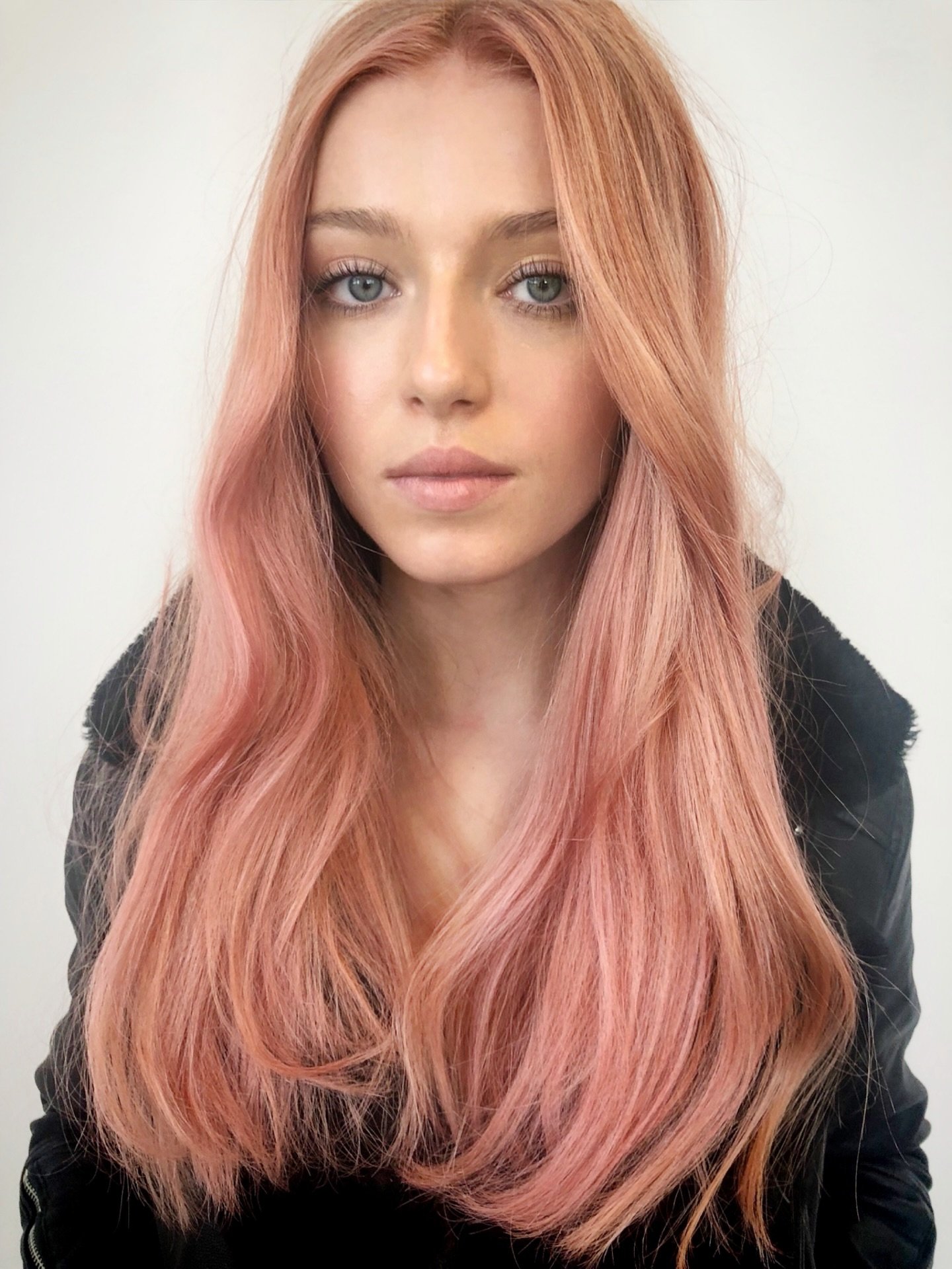 The pink that always hits 🌸 ROSE in COLOR.ME is my ride-or-die for these warm pink tones. Shift it peachy with a touch of lovey undertone of yellow or add APRICOT or ICE it out for that cool-girl blush.

One shade. Endless attitude.

I&rsquo;ll alwa