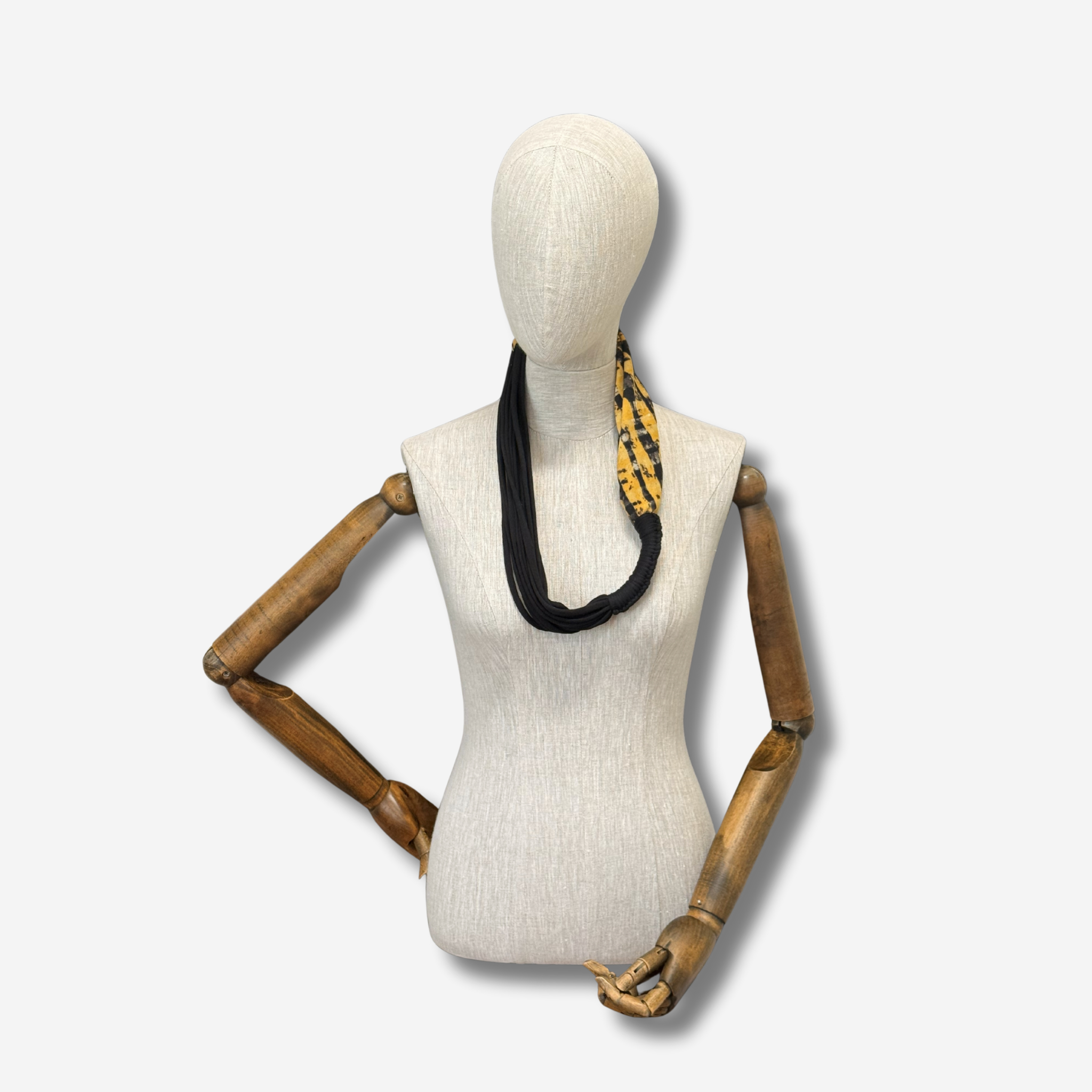 W-S SCARFETTE ZEBRA SPLICED ONYX 4.png