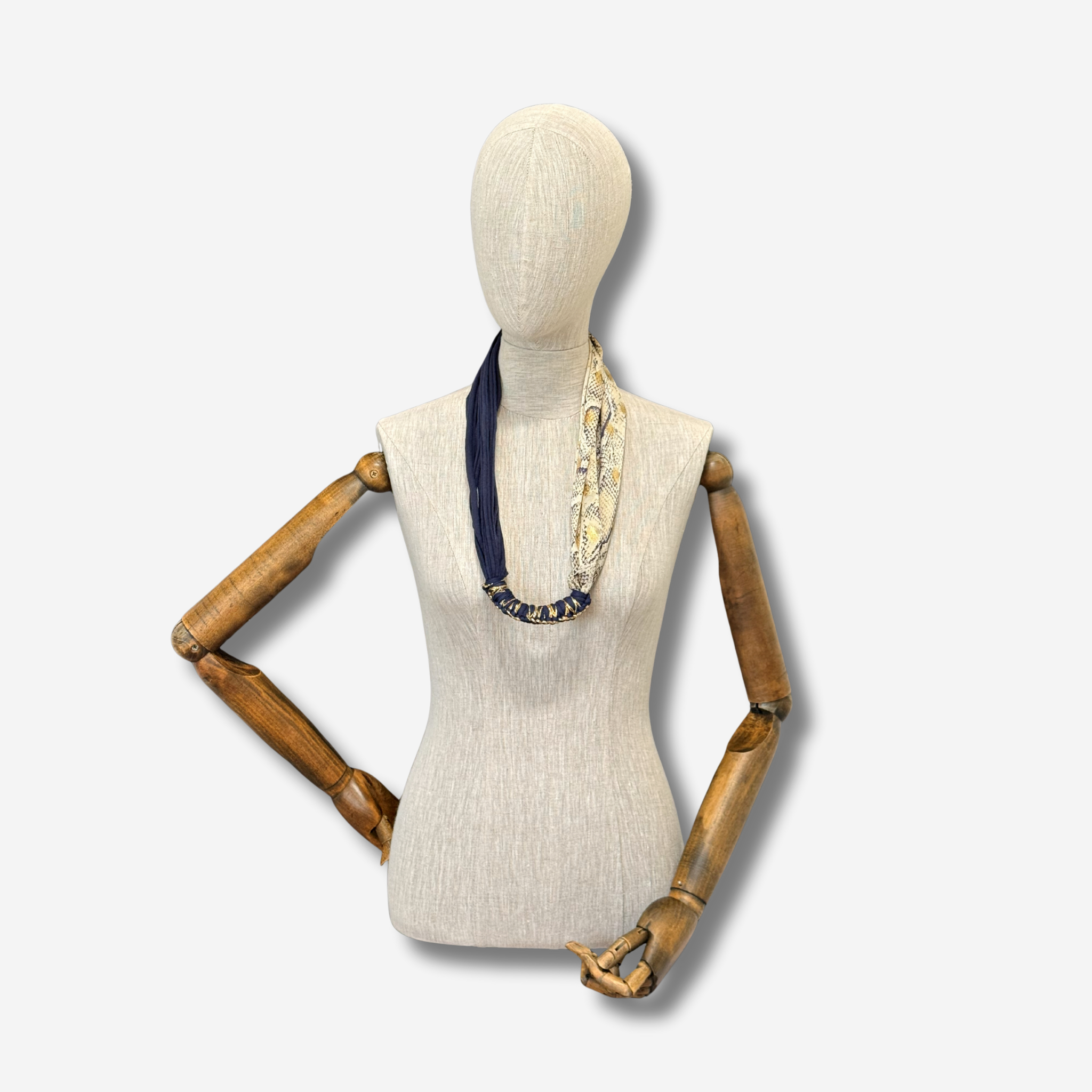 W-S SCARFETTE GOLD SNAKE 4.png