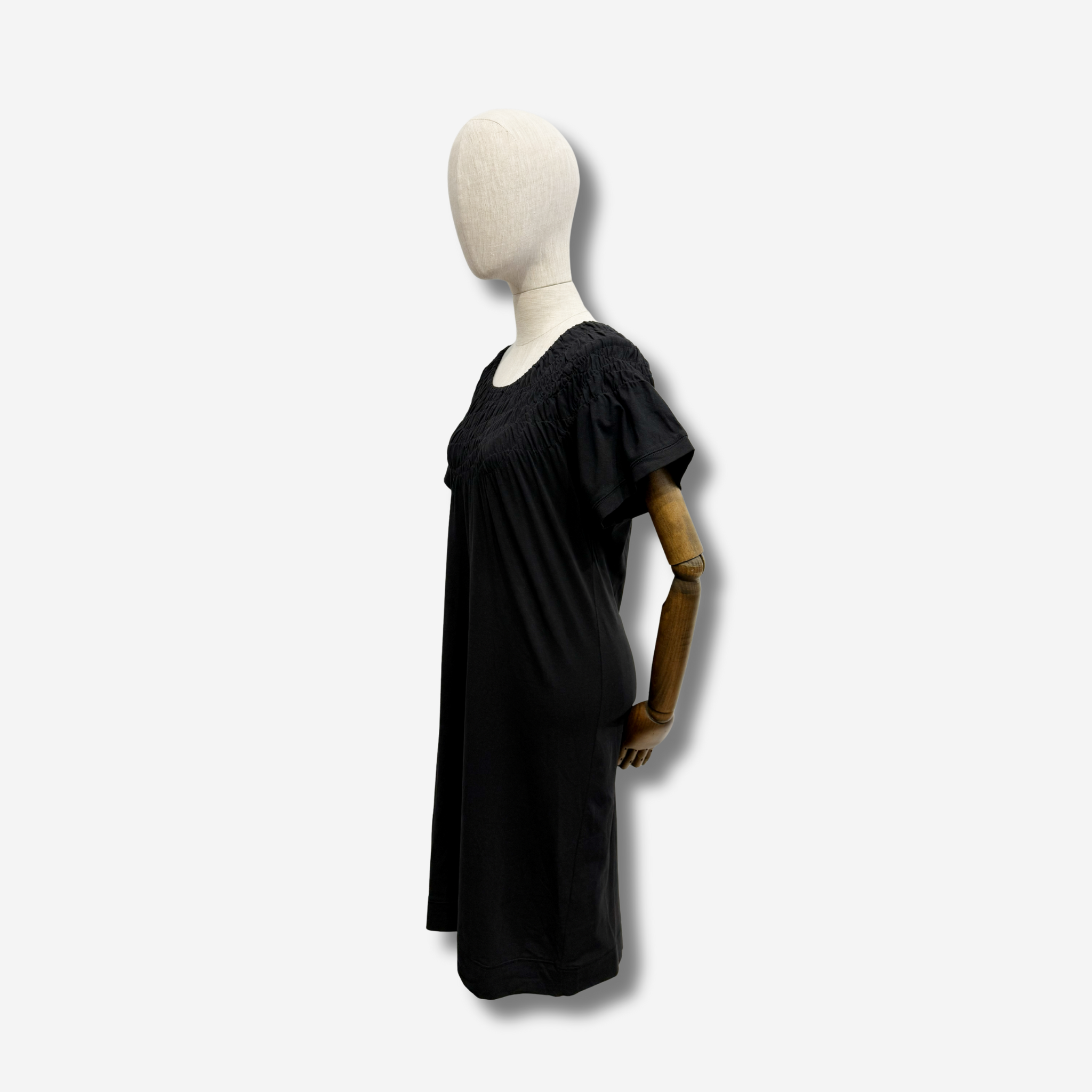 W-A SHIRRED DRESS BLACK 3.png